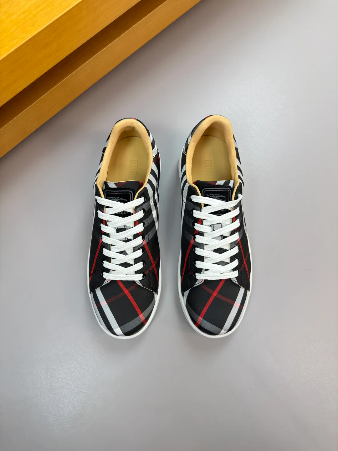 Кеды Мужские Burberry 2389616