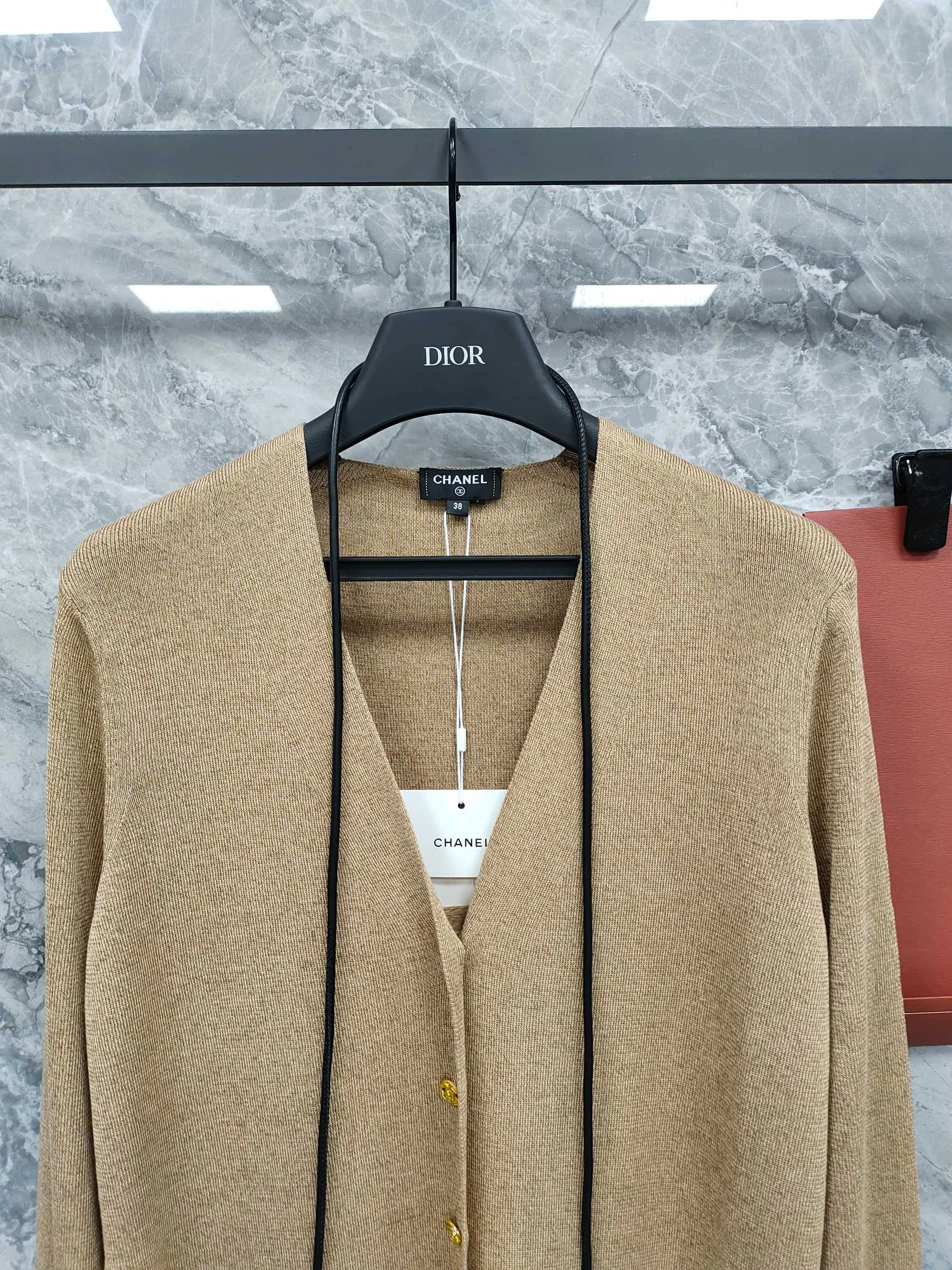 Джемперы И Свитеры Женские Chanel 17904306