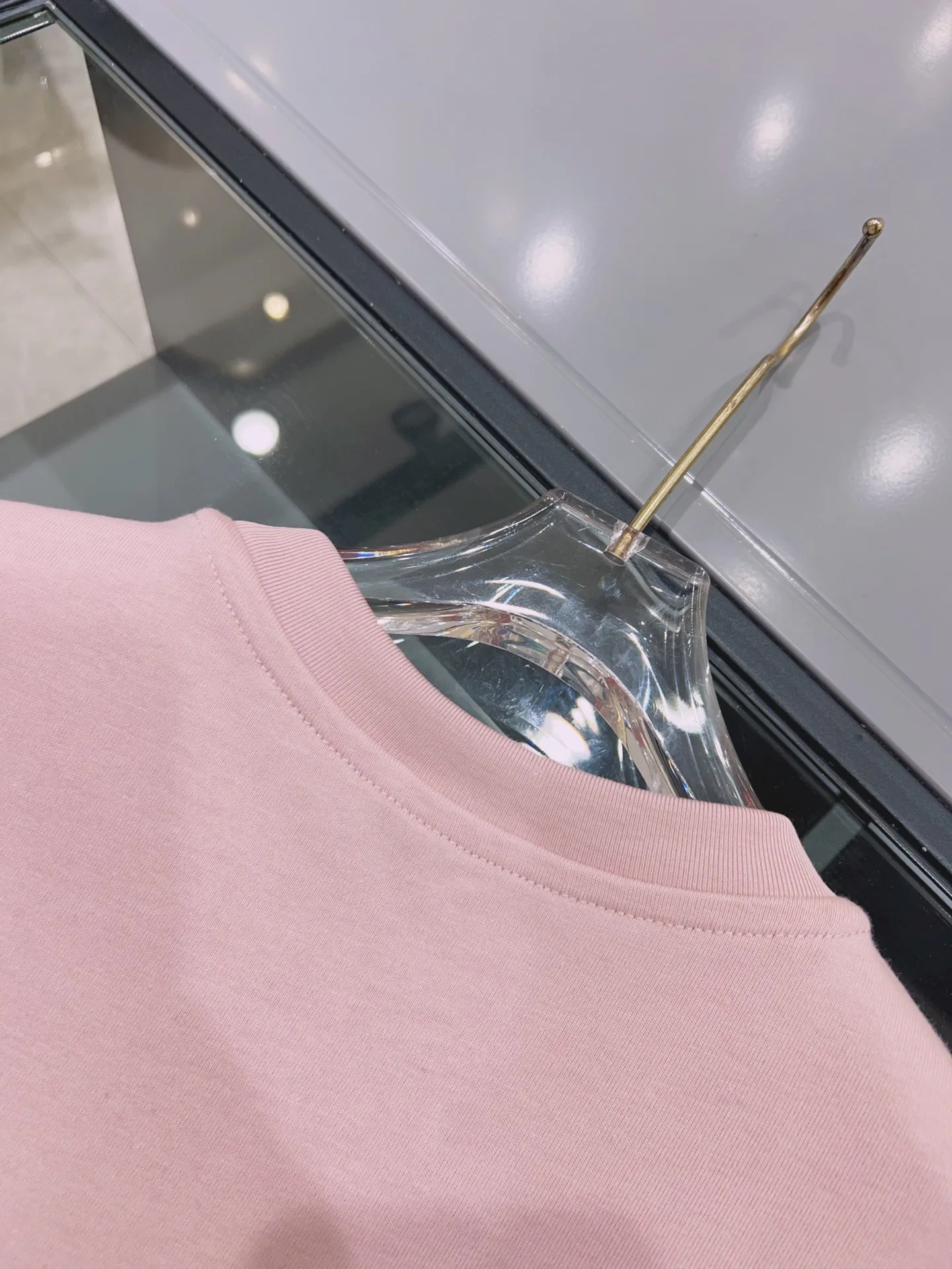 Футболки Женские Moncler 11076511