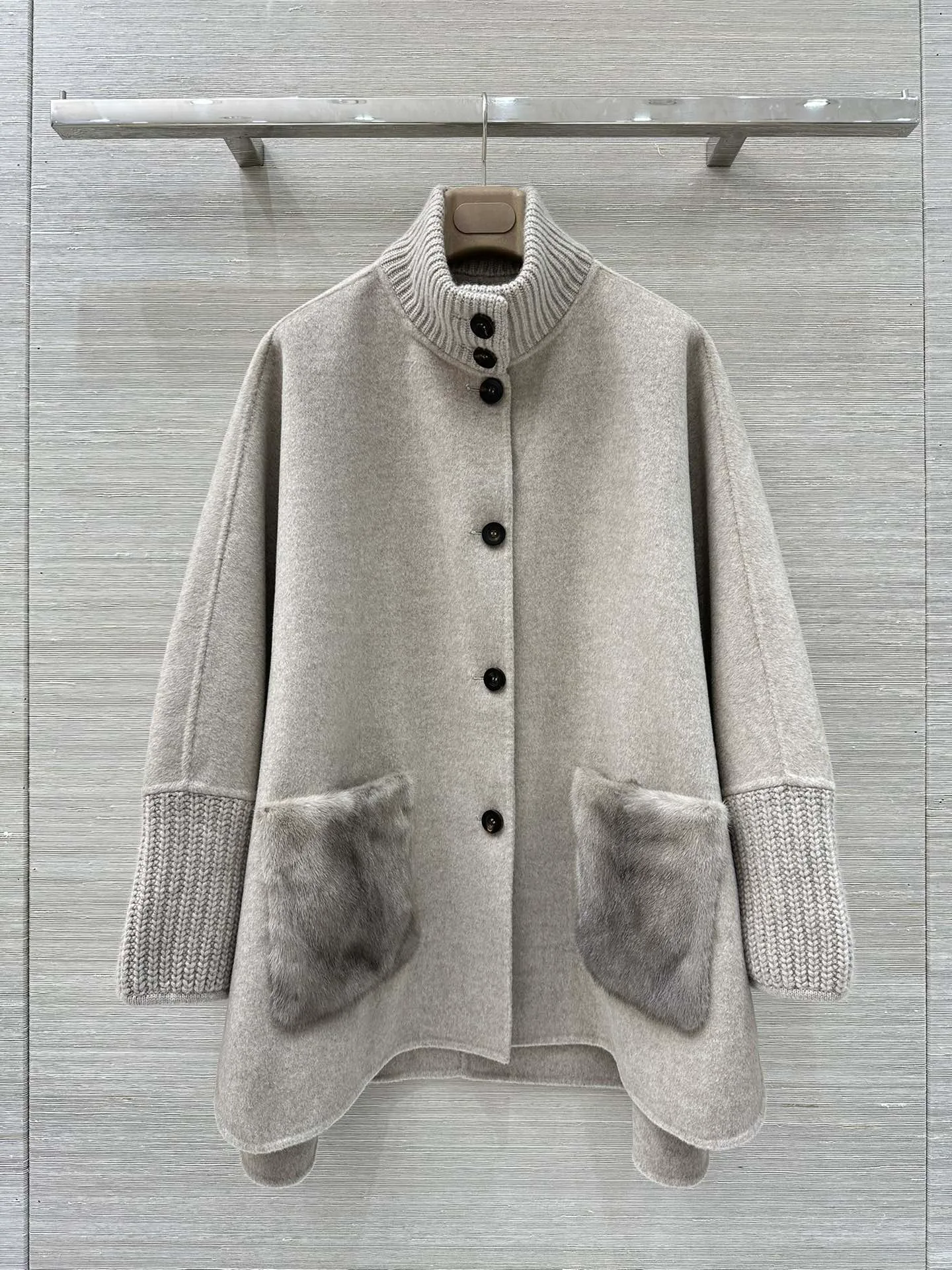 Куртки И Пуховики Женские Loro Piana 783341