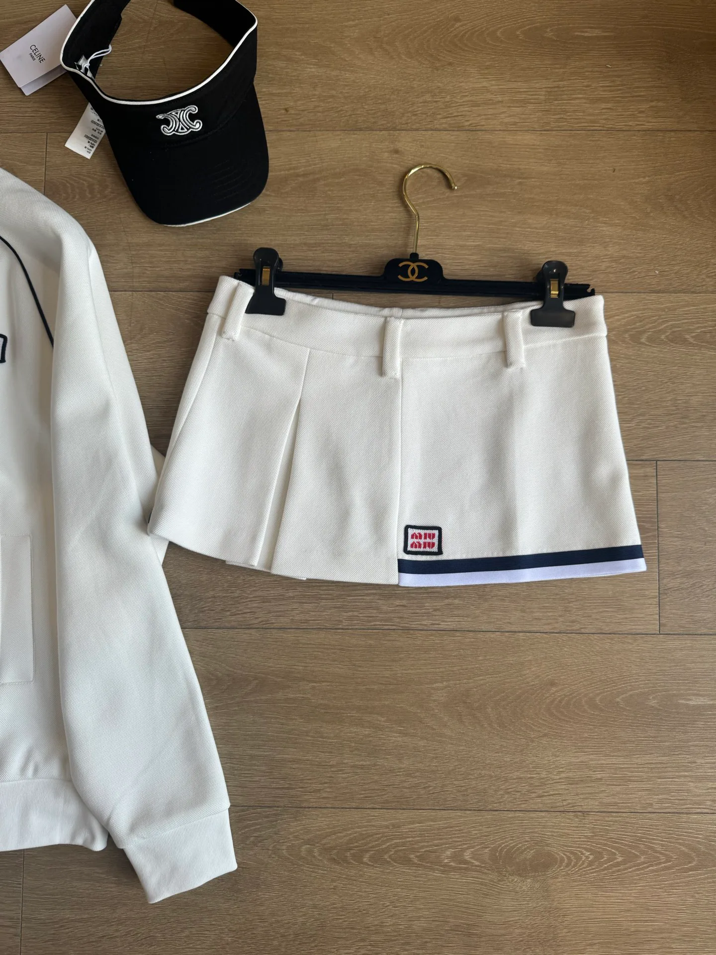 Юбки Женские Miu Miu 17644236