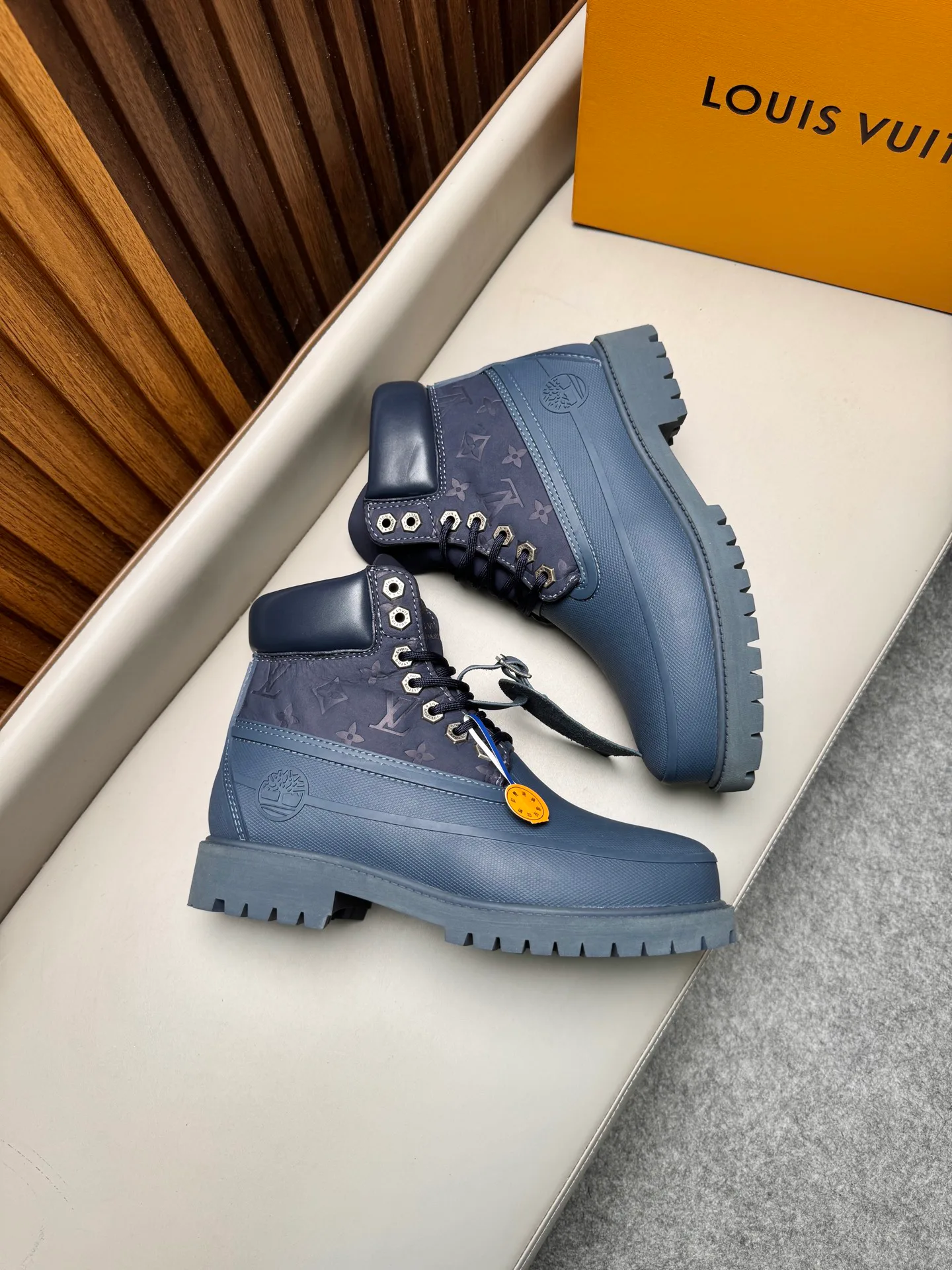 Ботинки Мужские Louis Vuitton 18367832