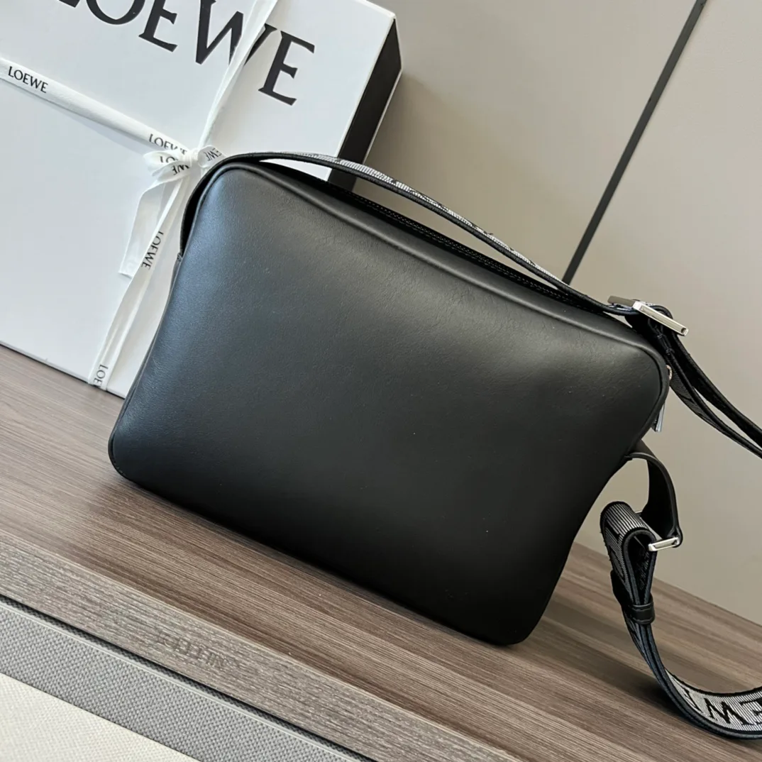 Сумки На Ремне Женские Loewe 6447990