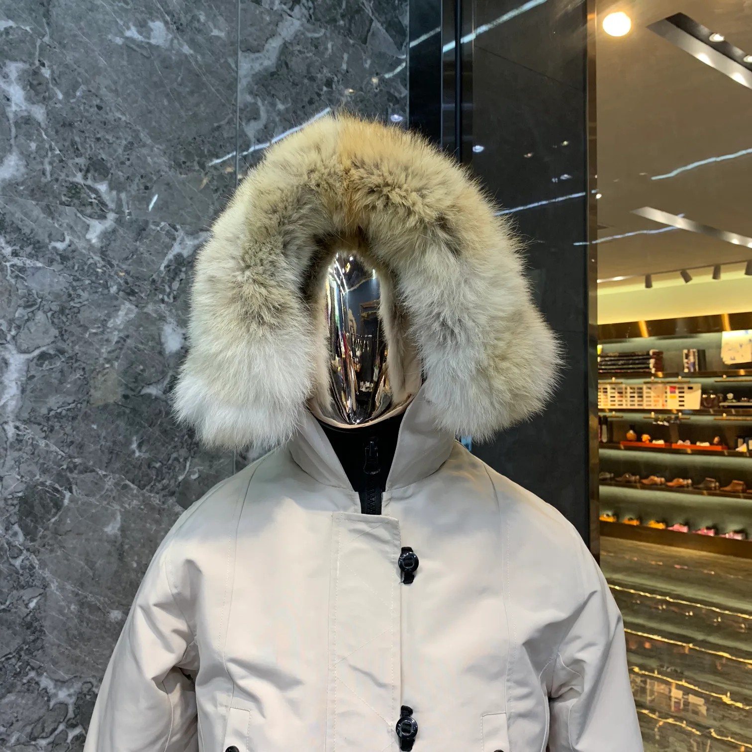 Куртки И Пуховики Женские Canada Goose 64140