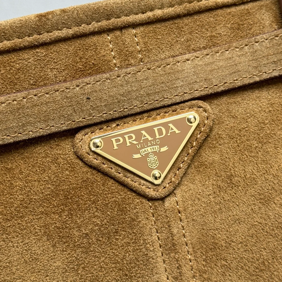 Классические Сумки Женские Prada 10446810