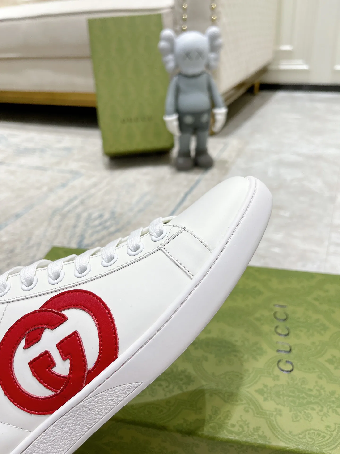 Кроссовки Женские Gucci 17620426