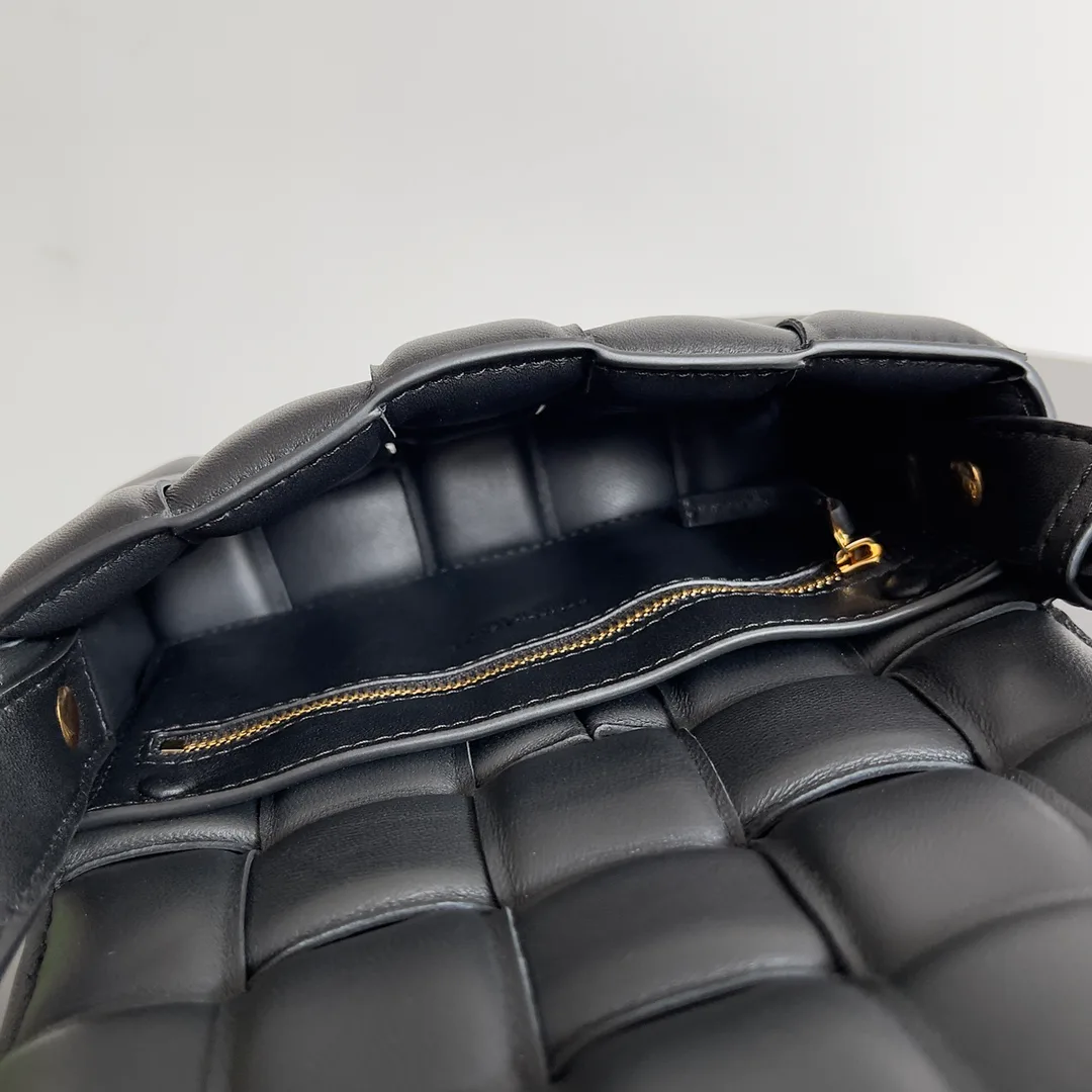 Классические Сумки Женские Bottega Veneta 17372467