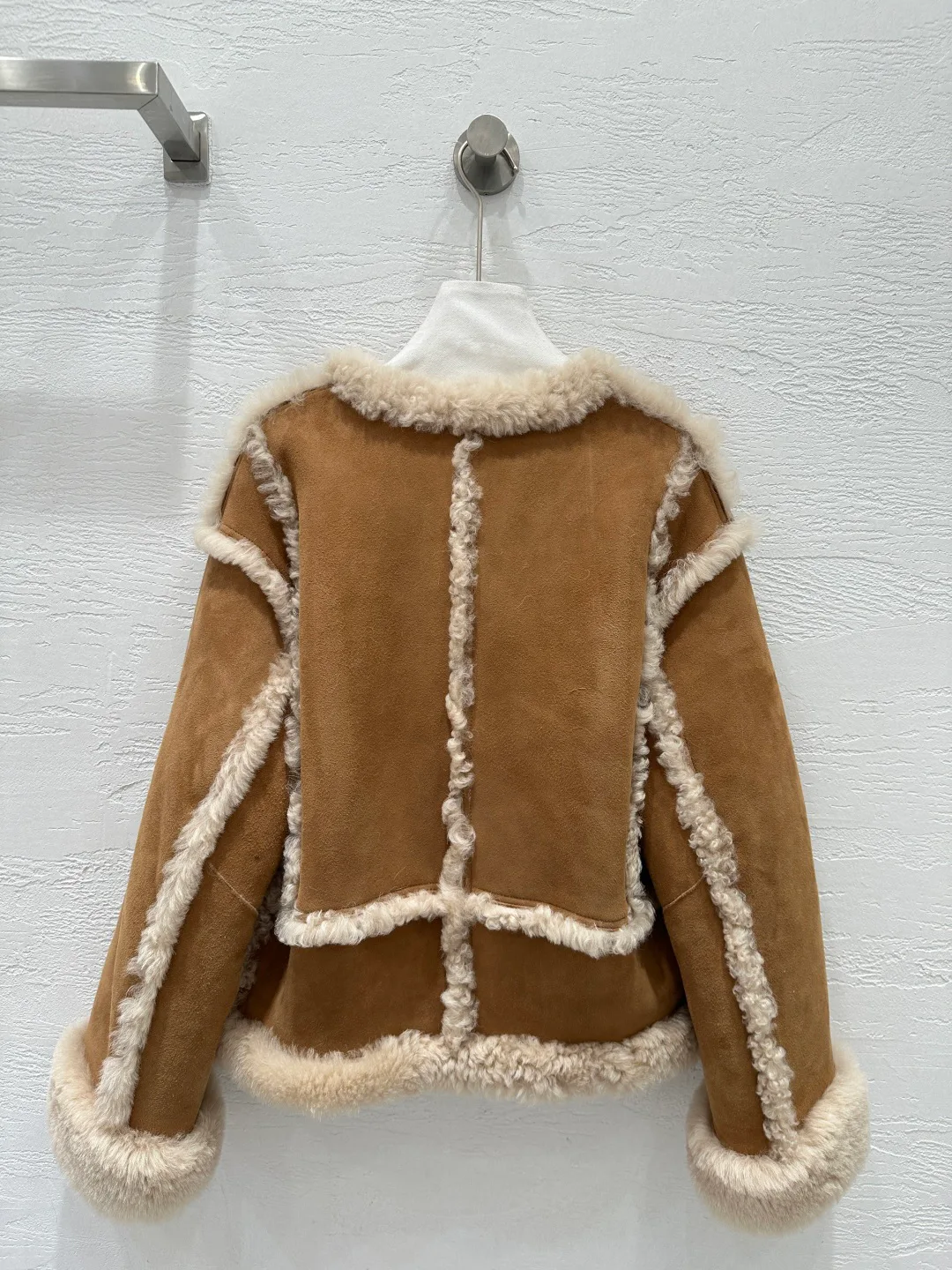Кожаные Куртки И Дублёнки Женские Loewe 2087183