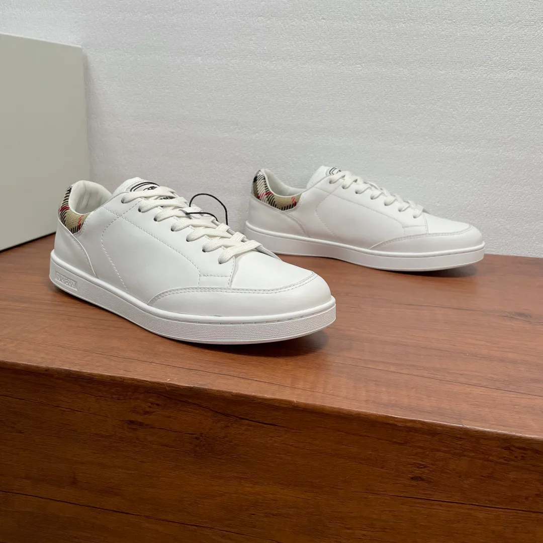 Кроссовки Мужские Burberry 4266652