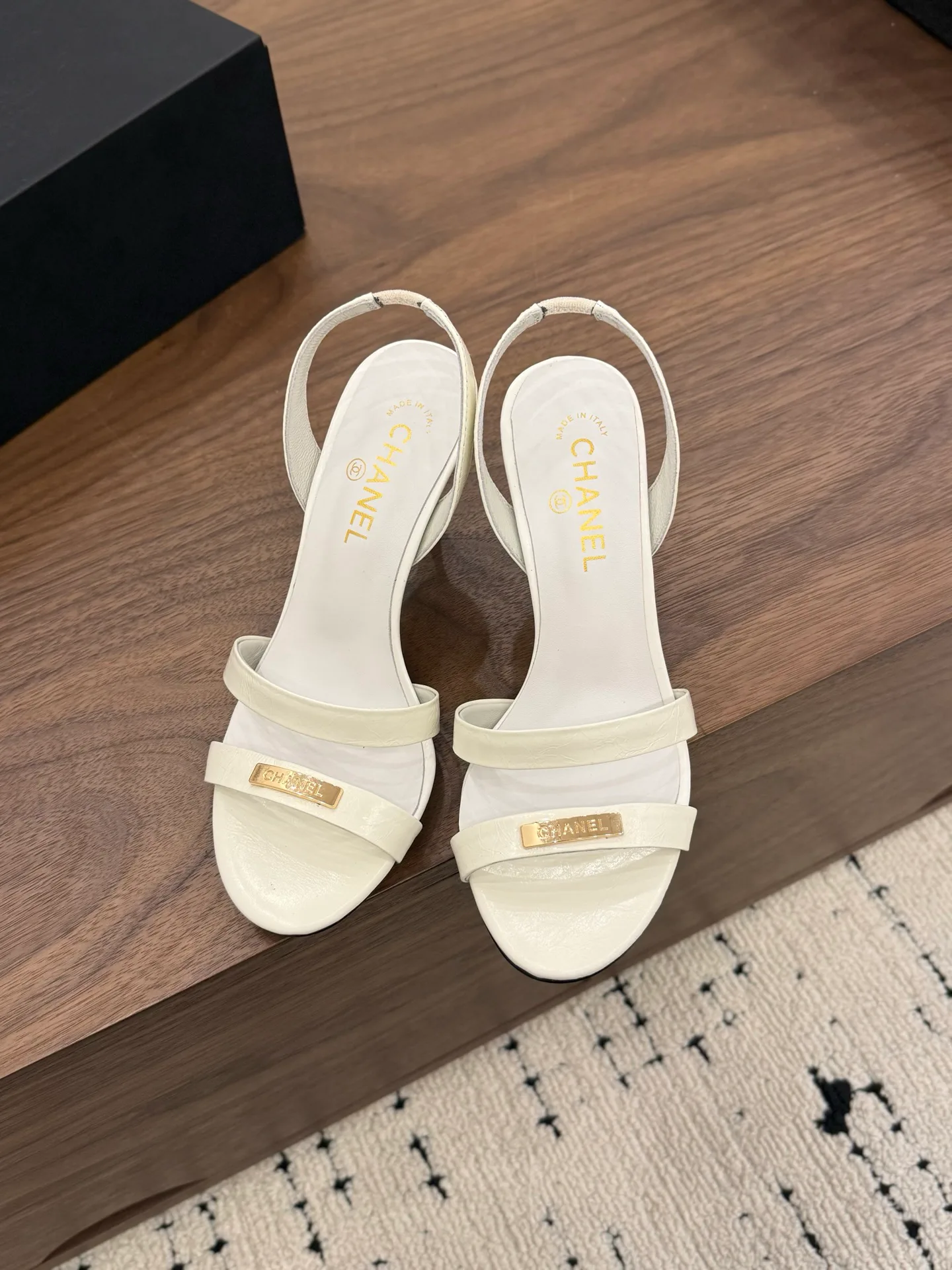 Туфли Женские Chanel 11516368