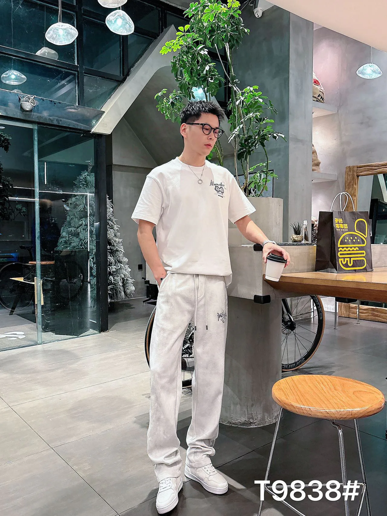 Брюки Мужские Balenciaga 13237713