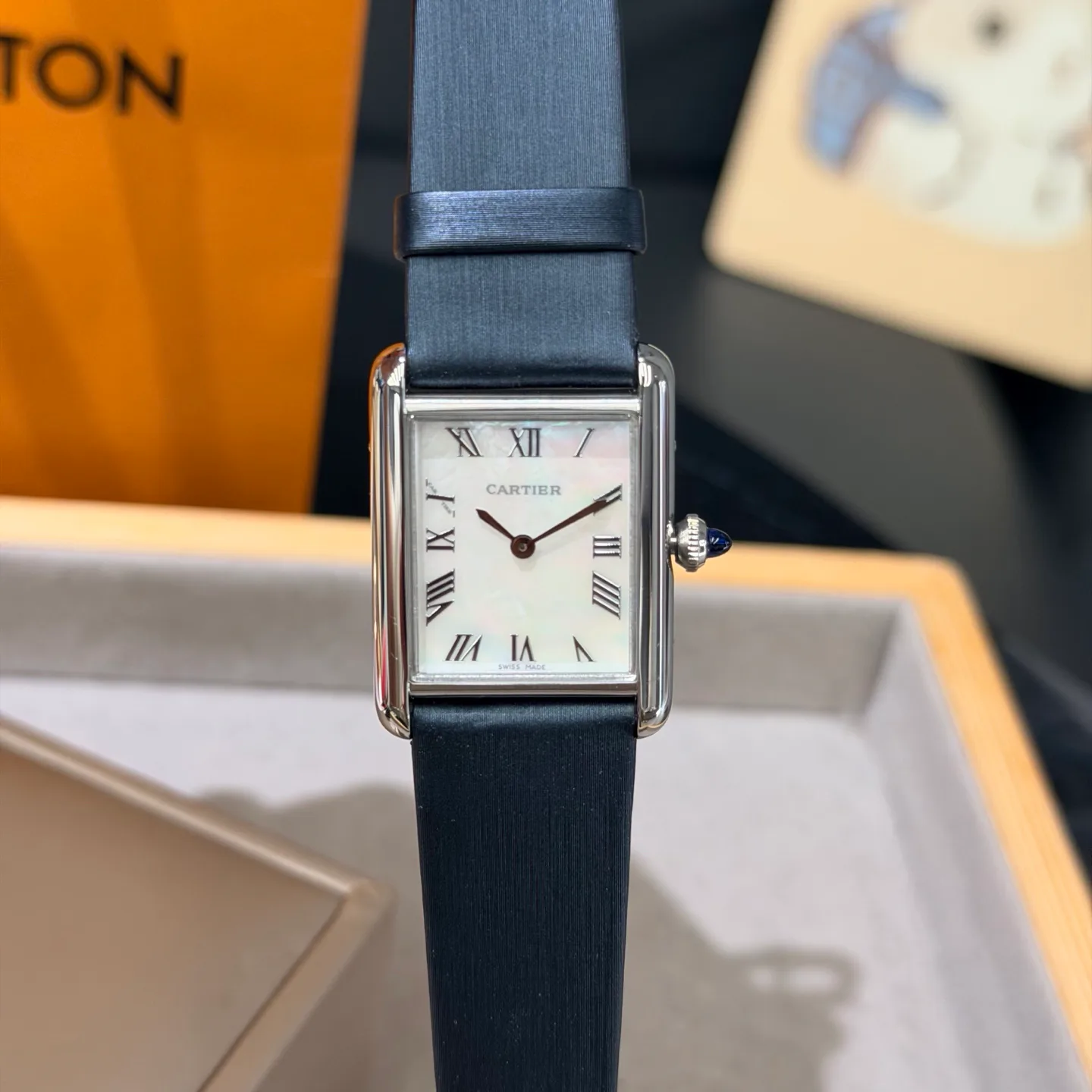 Часы Женские Cartier 18362047