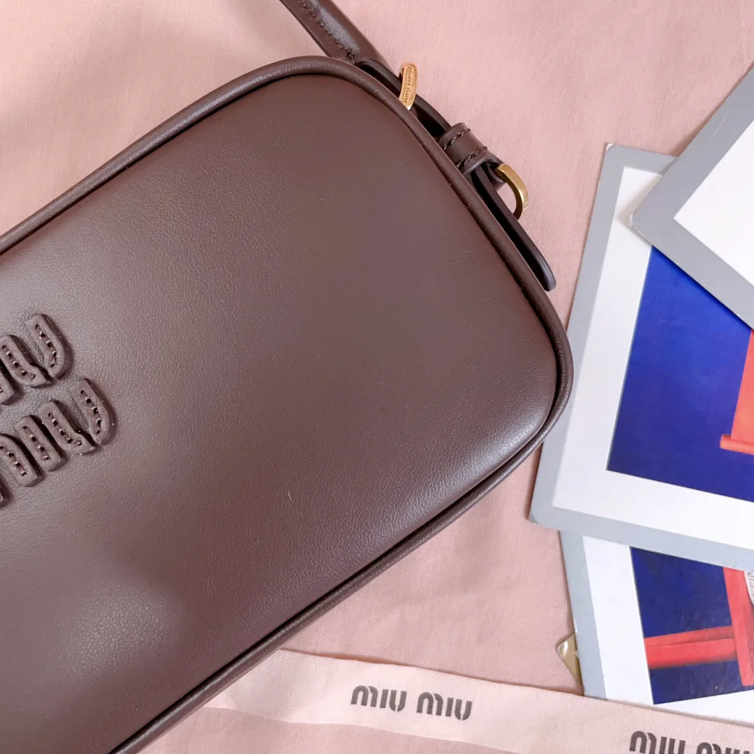 Классические Сумки Женские Miu Miu 11872262