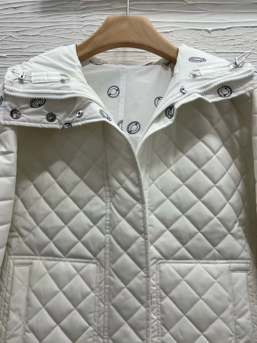 Куртки И Пуховики Женские Hermes 98506