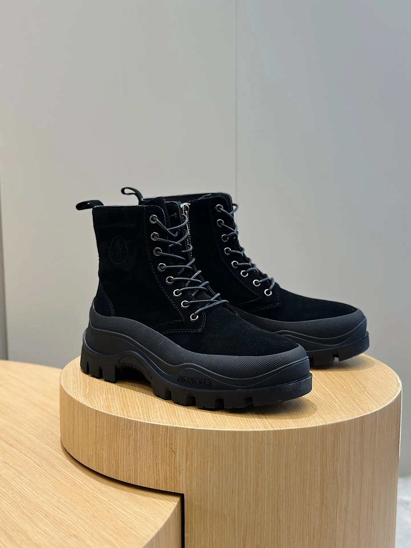 Ботинки Мужские Moncler 18880204