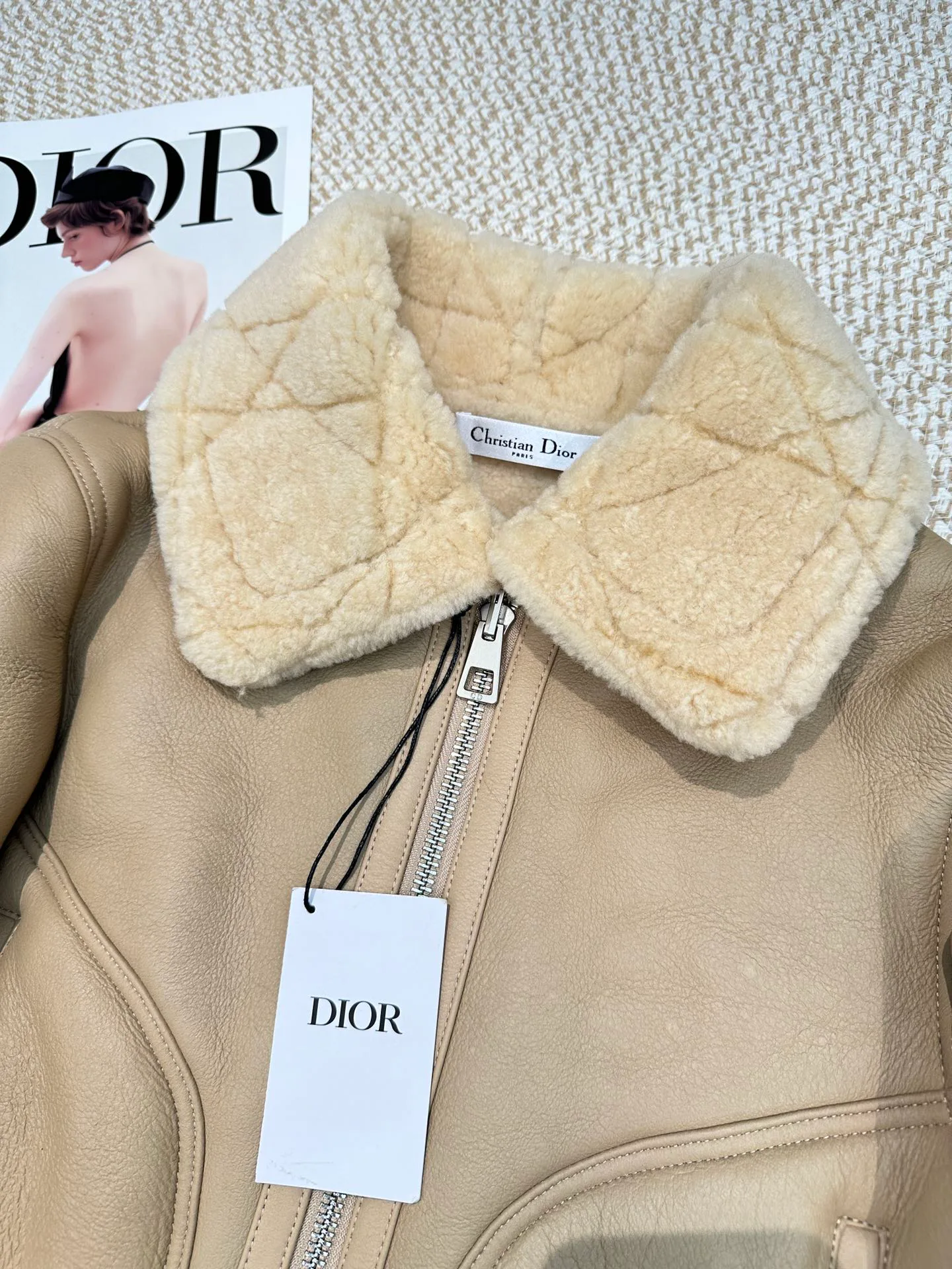 Кожаные Куртки И Дублёнки Женские Christian Dior 1069507