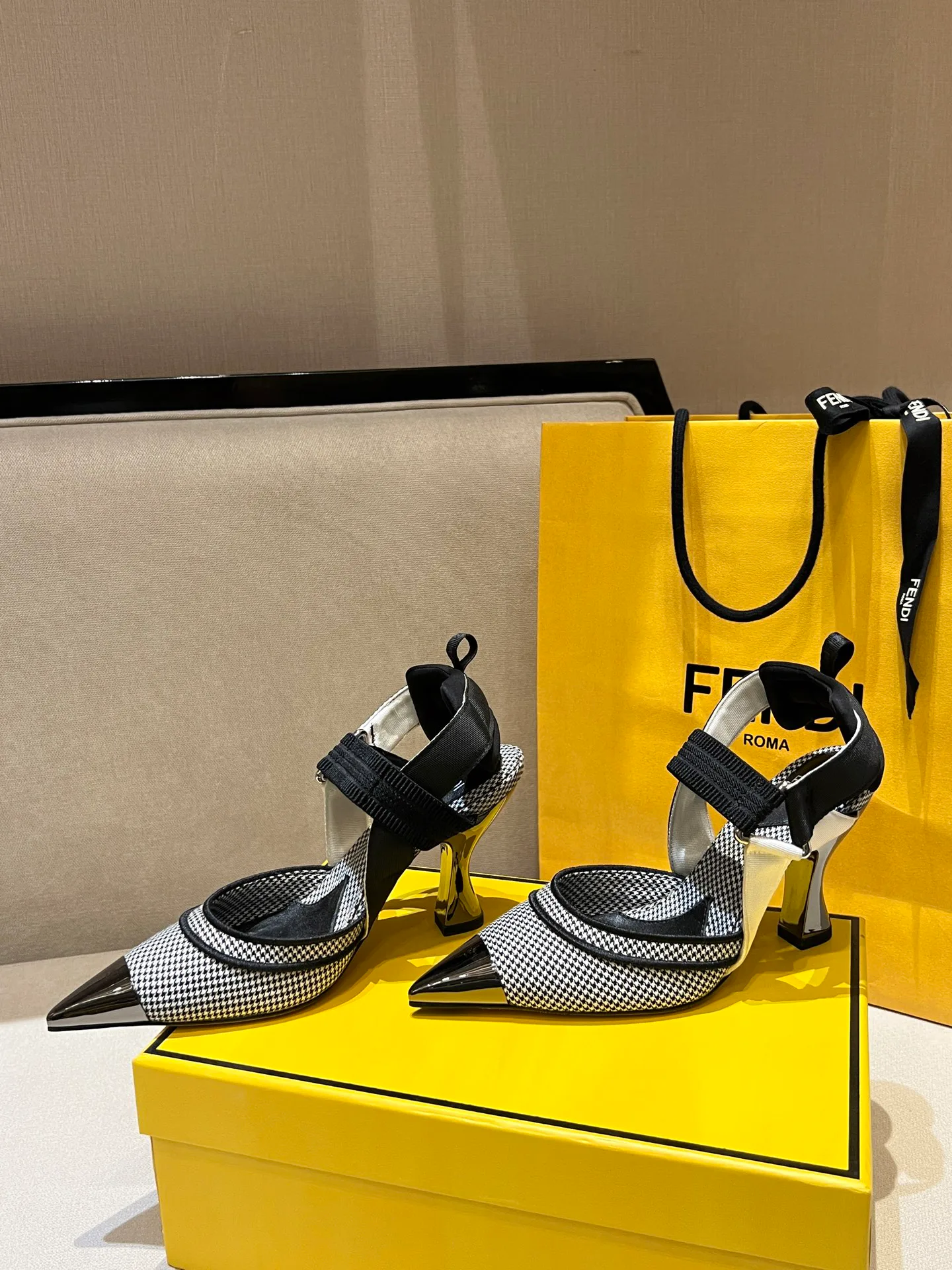 Туфли Женские Fendi 20786