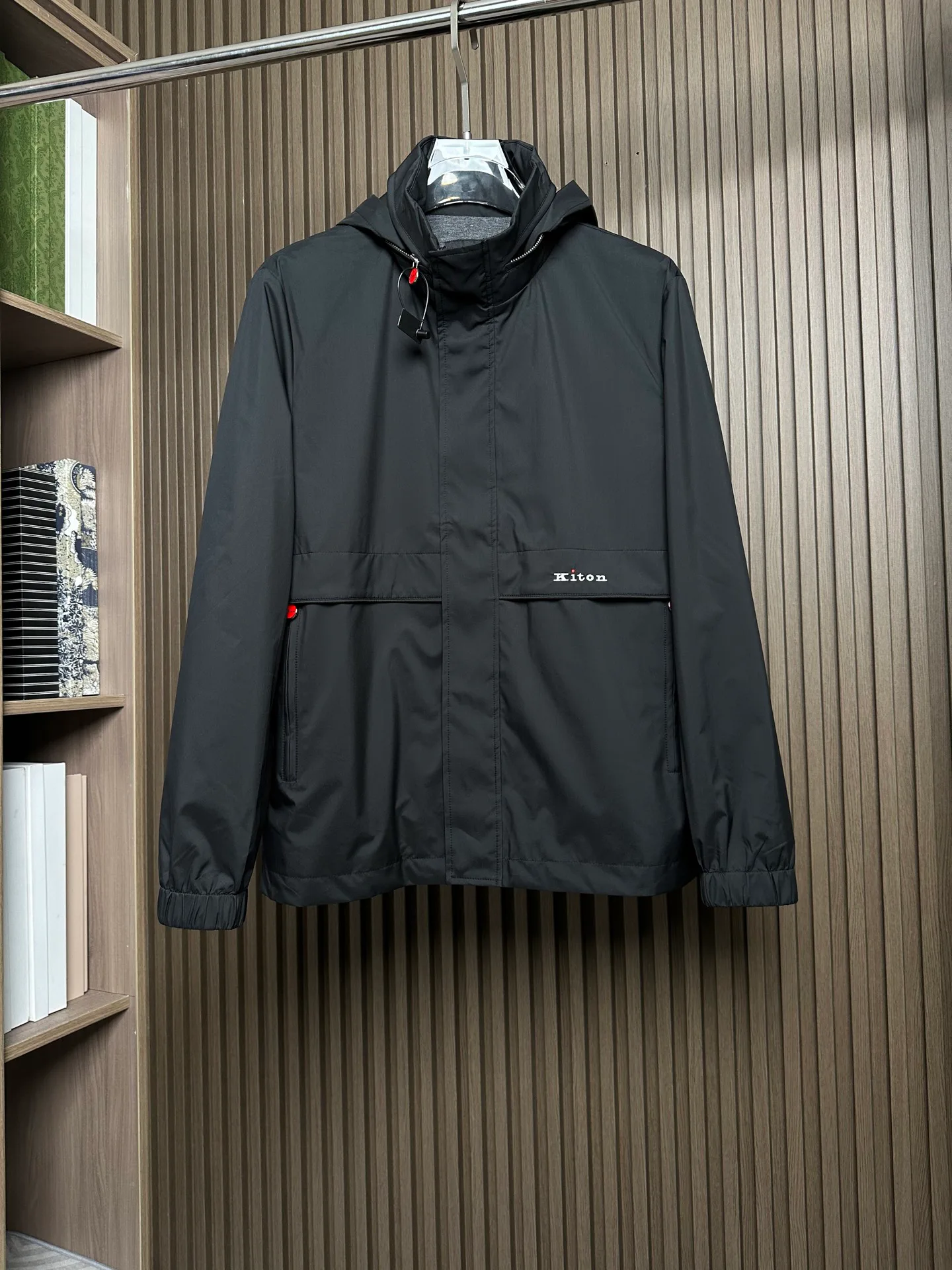 Куртки И Пуховики Мужские Kiton 283386