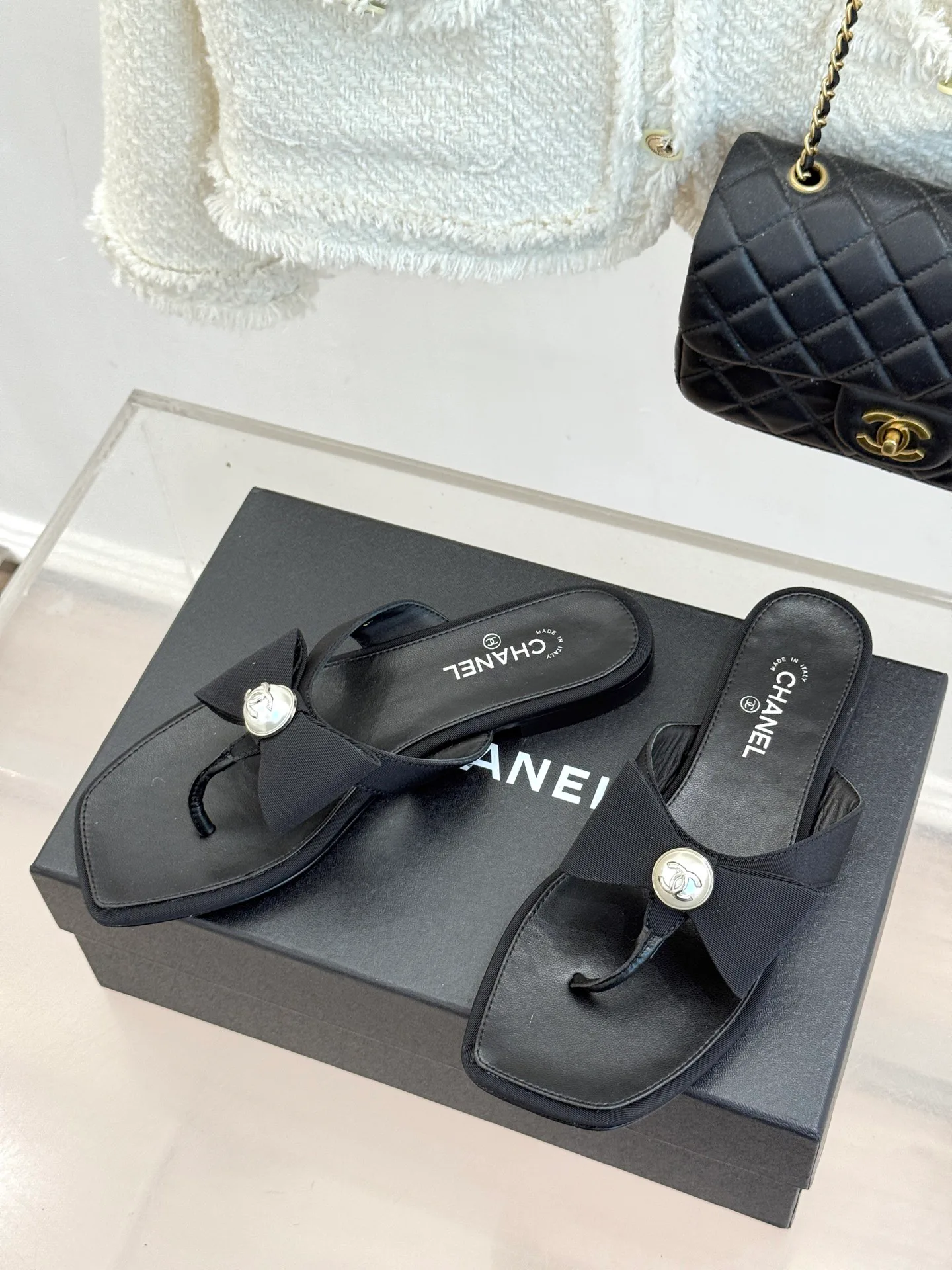 Шлепанцы Женские Chanel 16965750