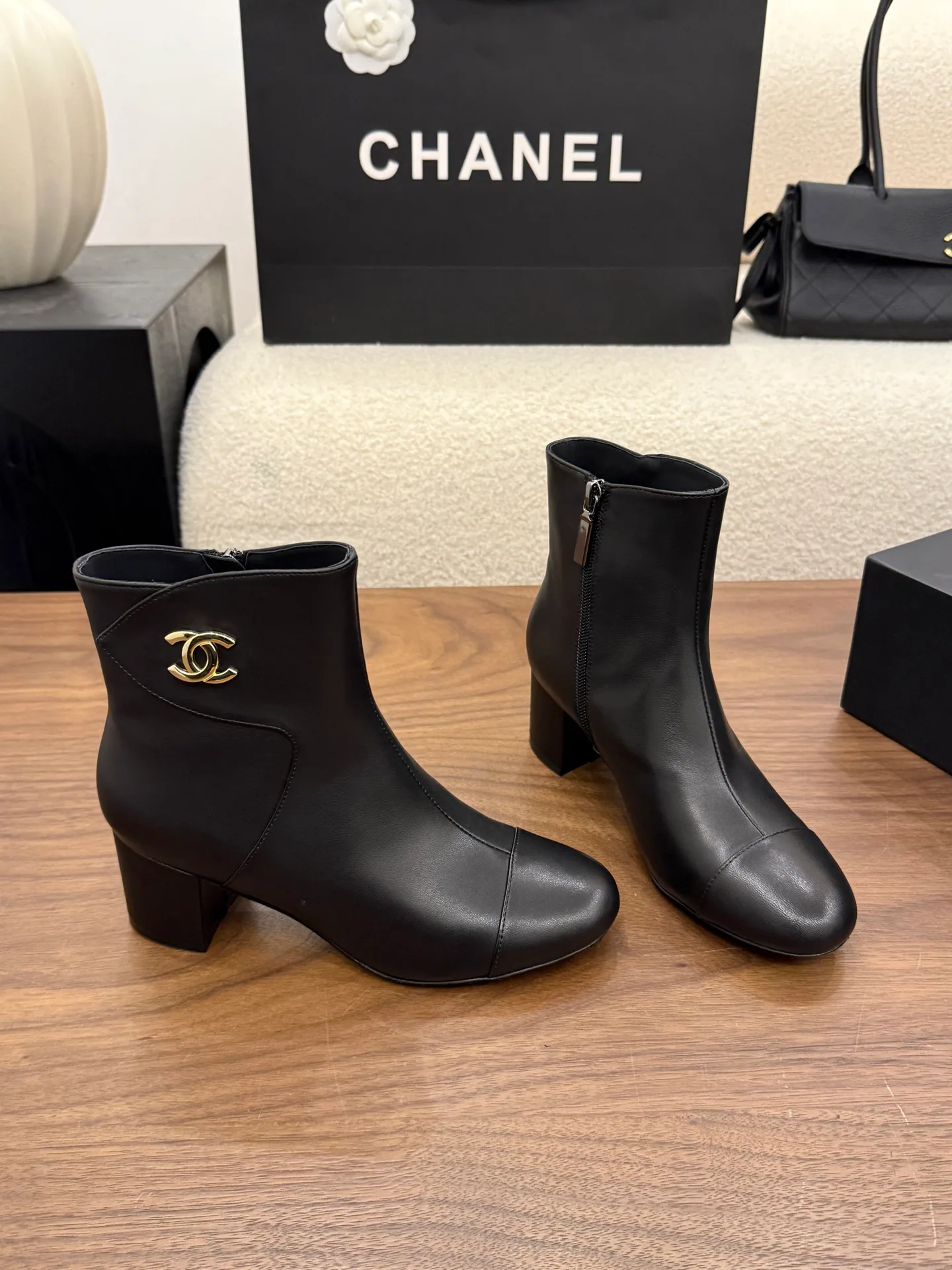 Ботильоны Женские Chanel 18323354