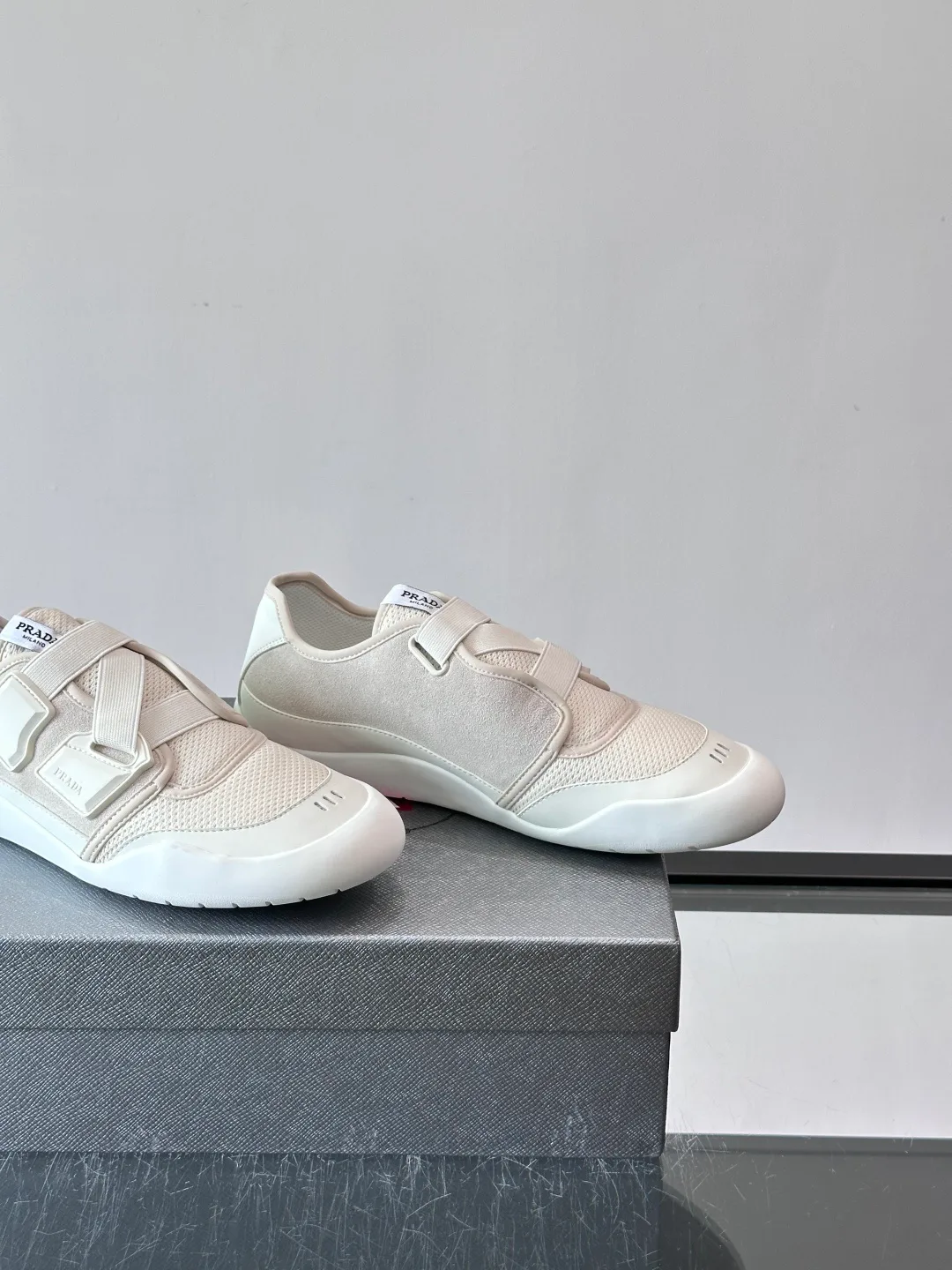 Кроссовки Мужские Prada 17322797