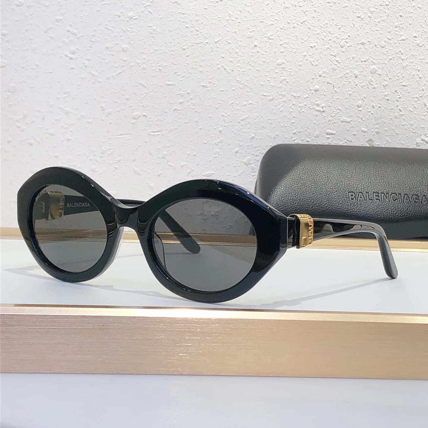 Очки Balenciaga 16942387