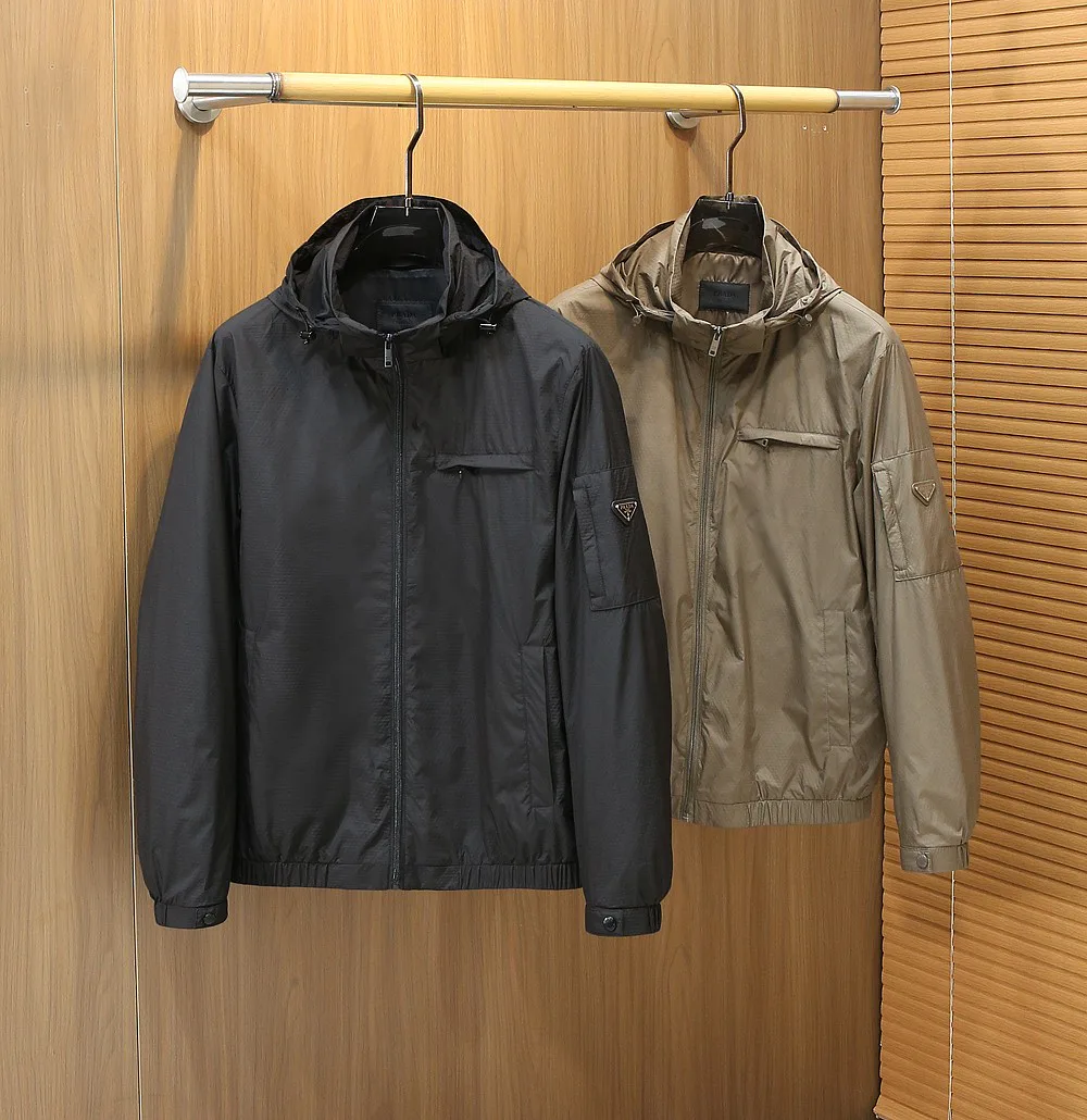 Куртки И Пуховики Мужские Prada 9949818
