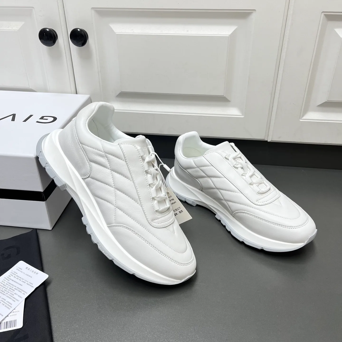 Кроссовки Мужские Givenchy 2575561