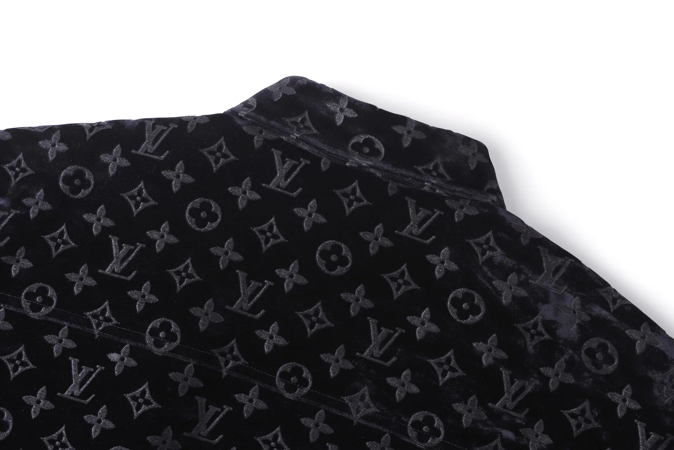 Куртки И Пуховики Мужские Louis Vuitton 18192946