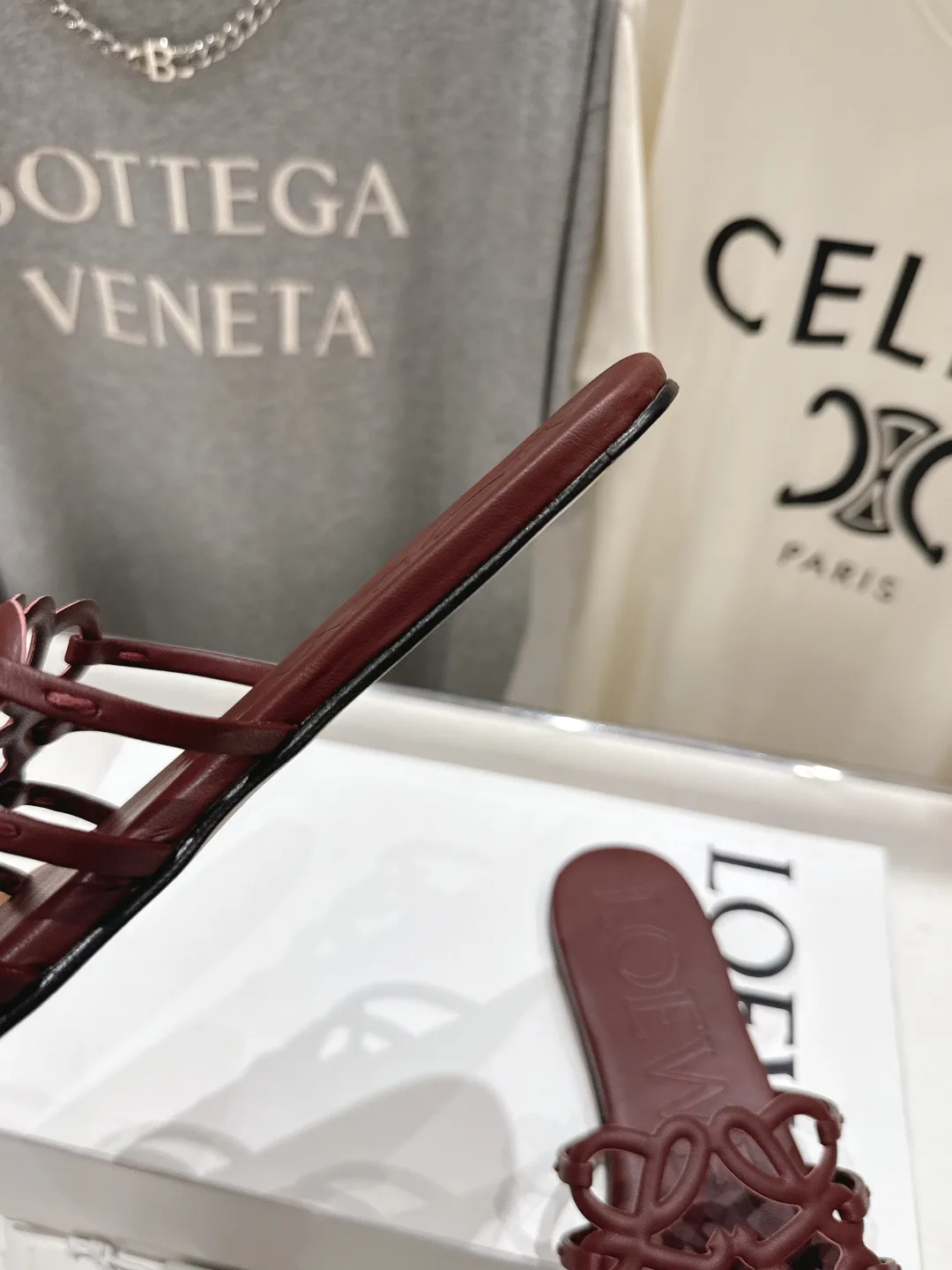 Шлепанцы Женские Loewe 10895762