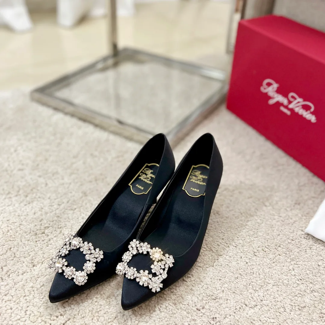 Туфли Женские Roger Vivier 19301460