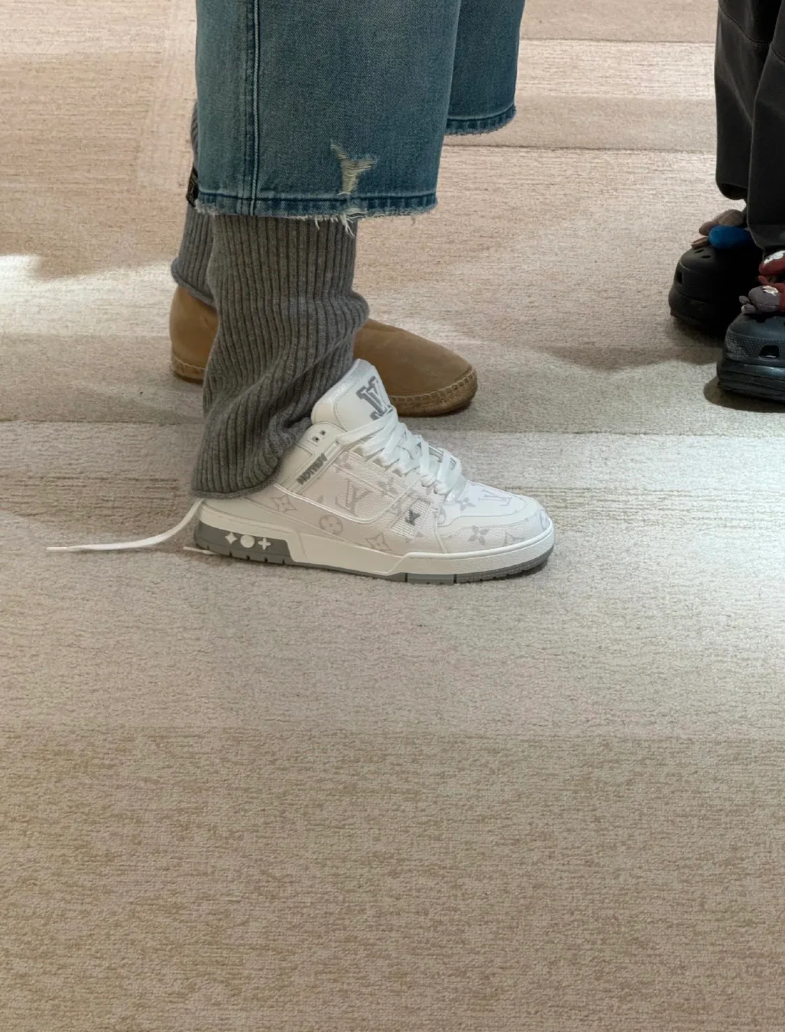 Кроссовки Женские Louis Vuitton 10290595