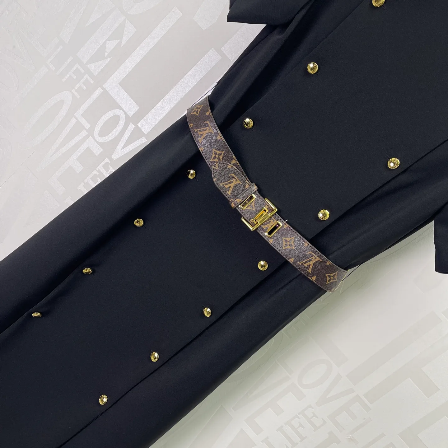 Платья Женские Louis Vuitton 950714