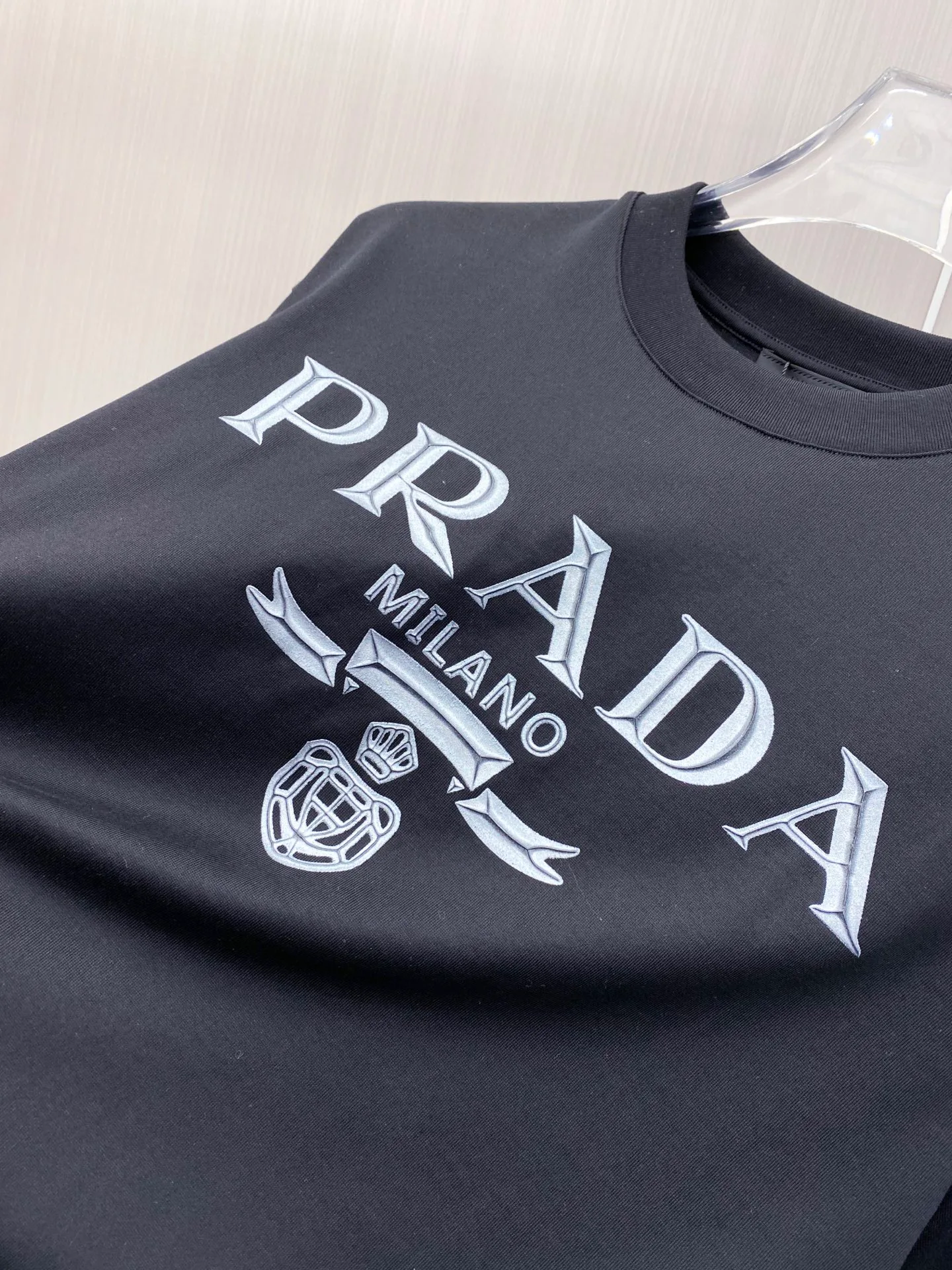 Футболки Женские Prada 11528572