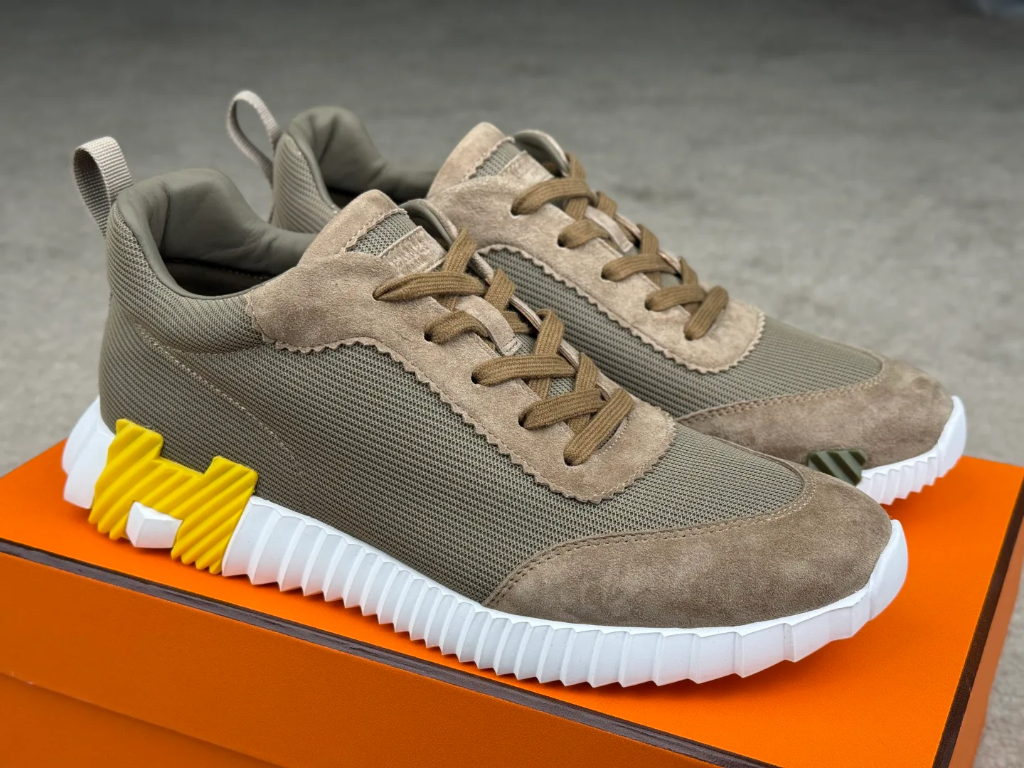 Кроссовки Мужские Hermes 11257796