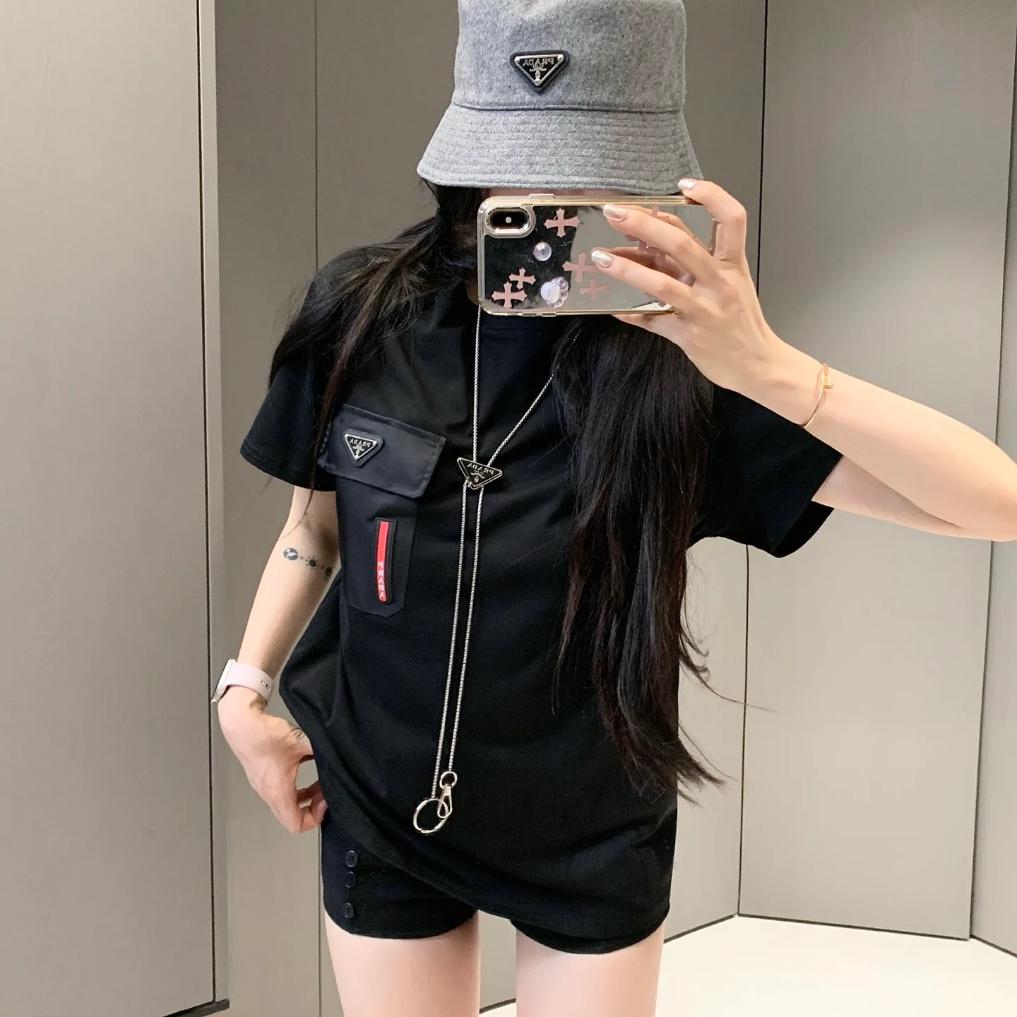 Футболки Женские Prada 16715