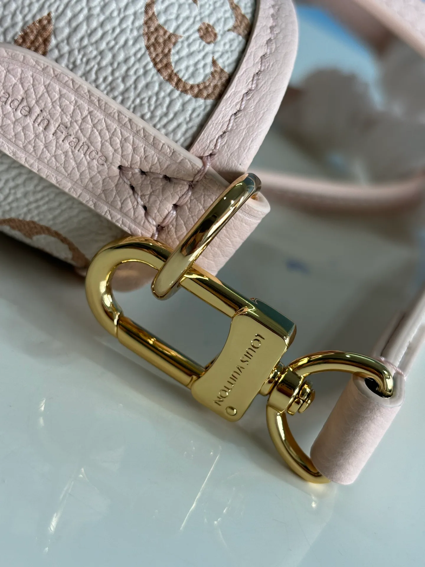 Классические Сумки Женские Louis Vuitton 17801294