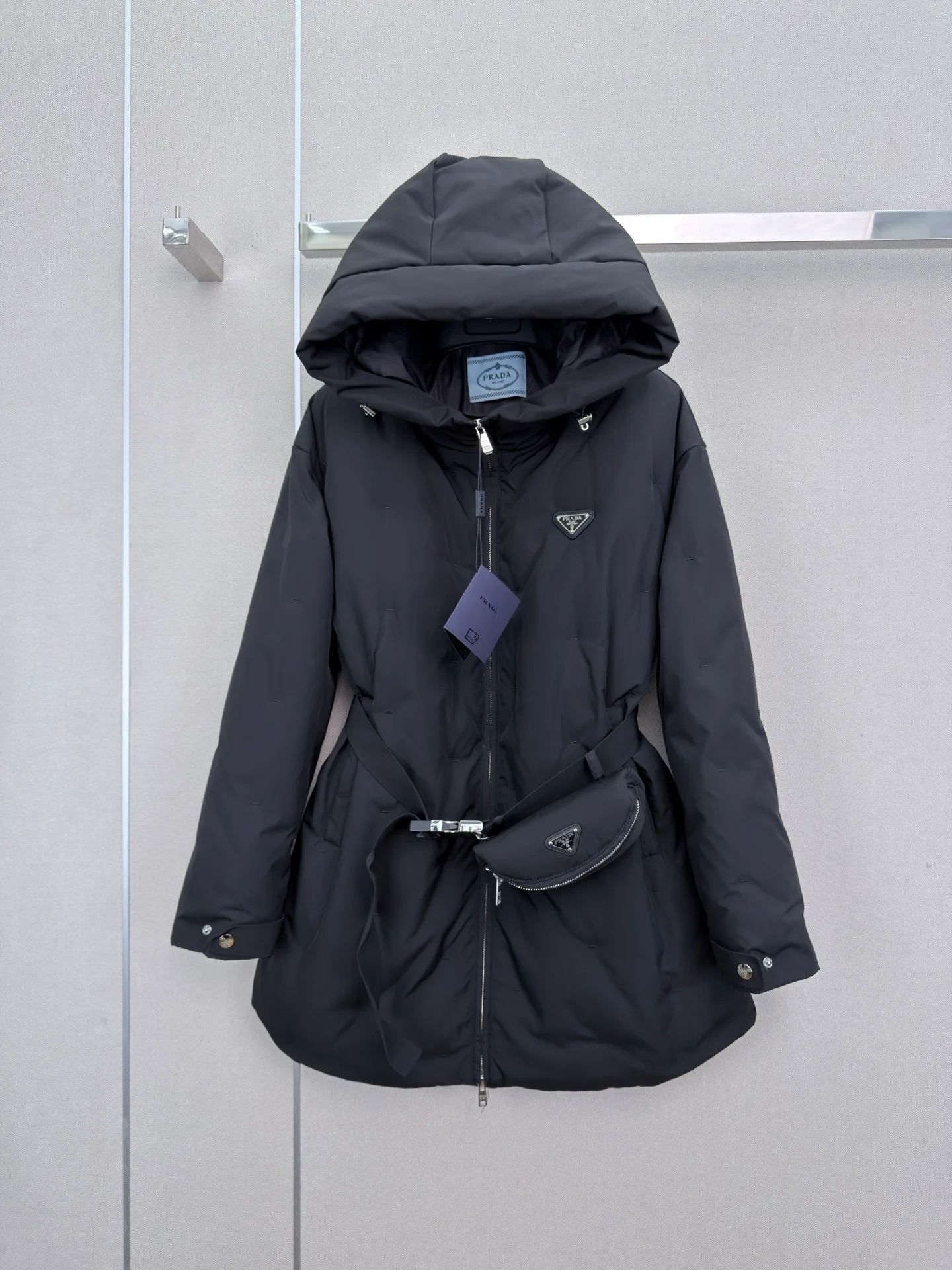 Куртки И Пуховики Женские Prada 18226283