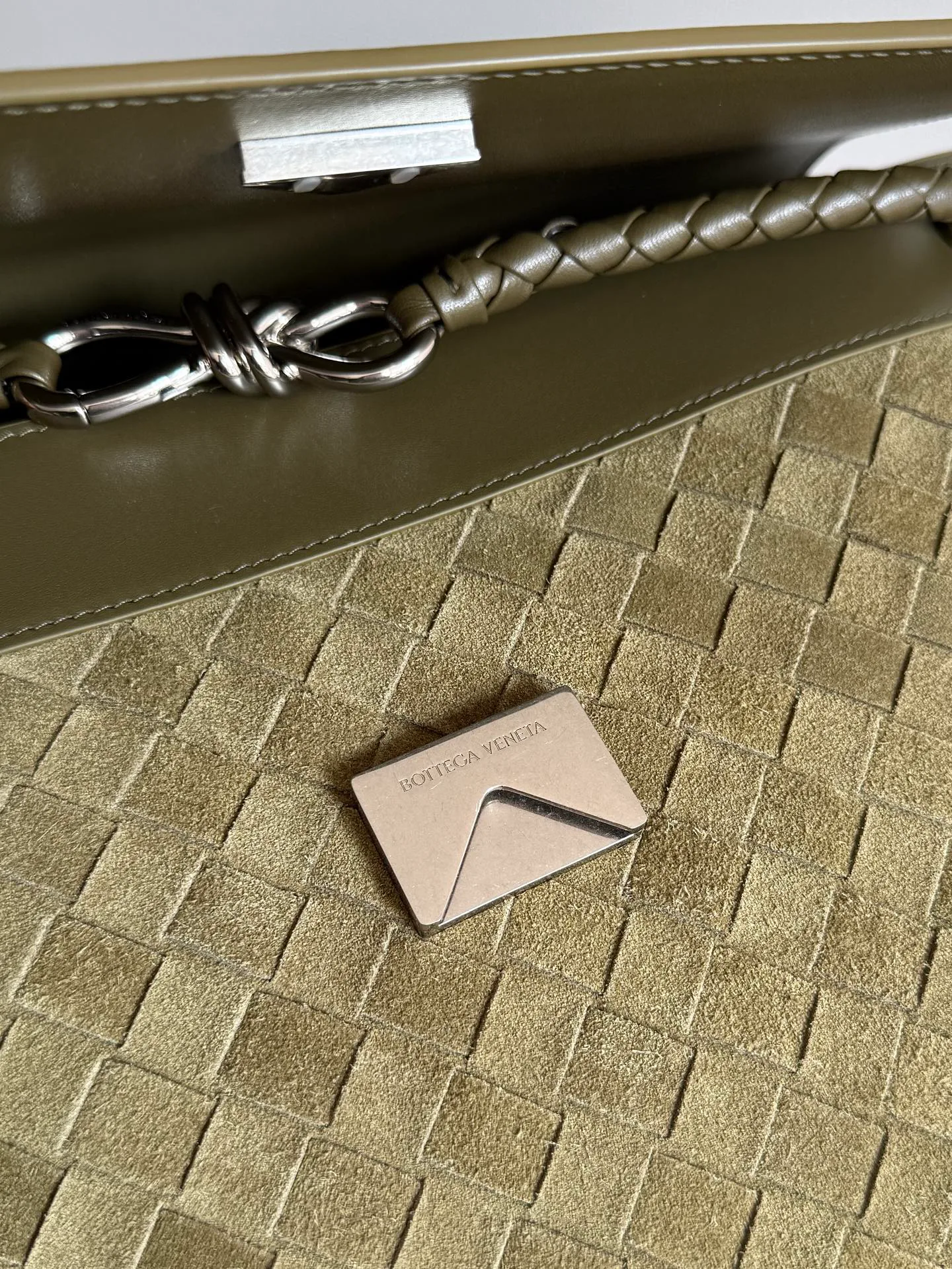 Сумки На Ремне Женские Bottega Veneta 2594402