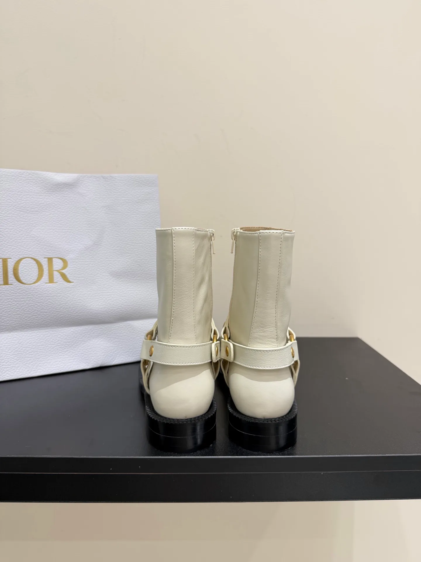 Ботинки Женские Christian Dior 18263845