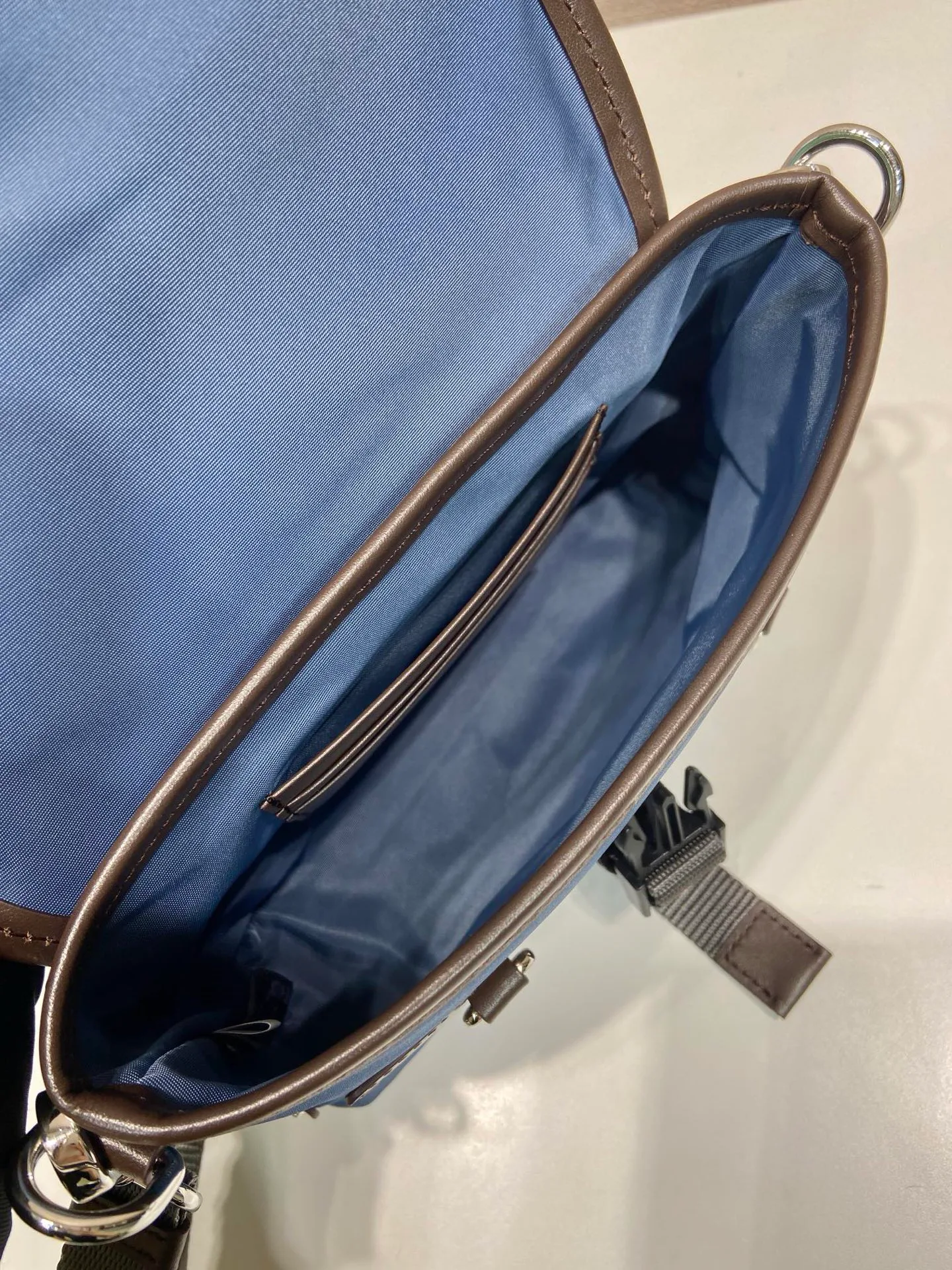 Сумки На Ремне Женские Prada 12757366
