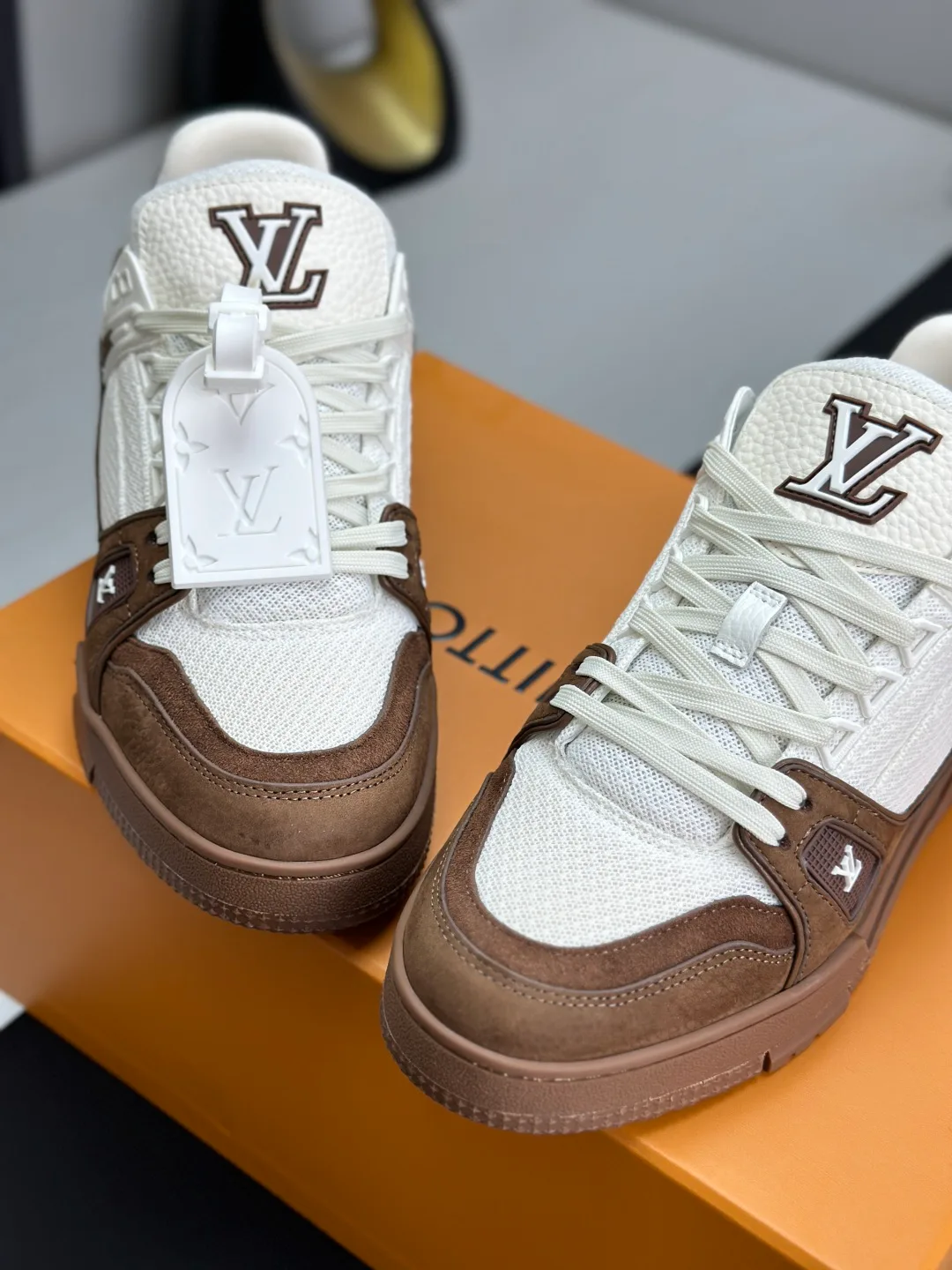 Кроссовки Женские Louis Vuitton 153025