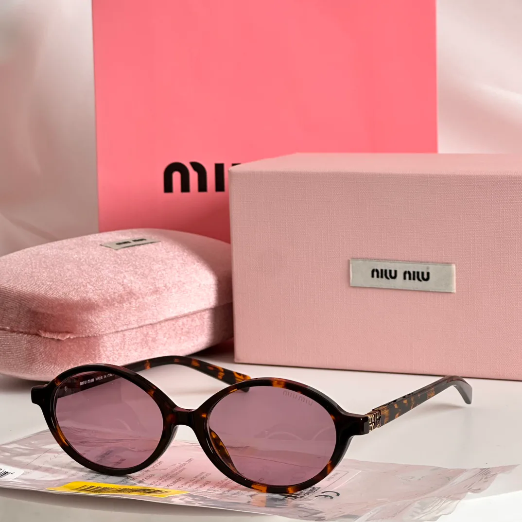 Очки Miu Miu 5915