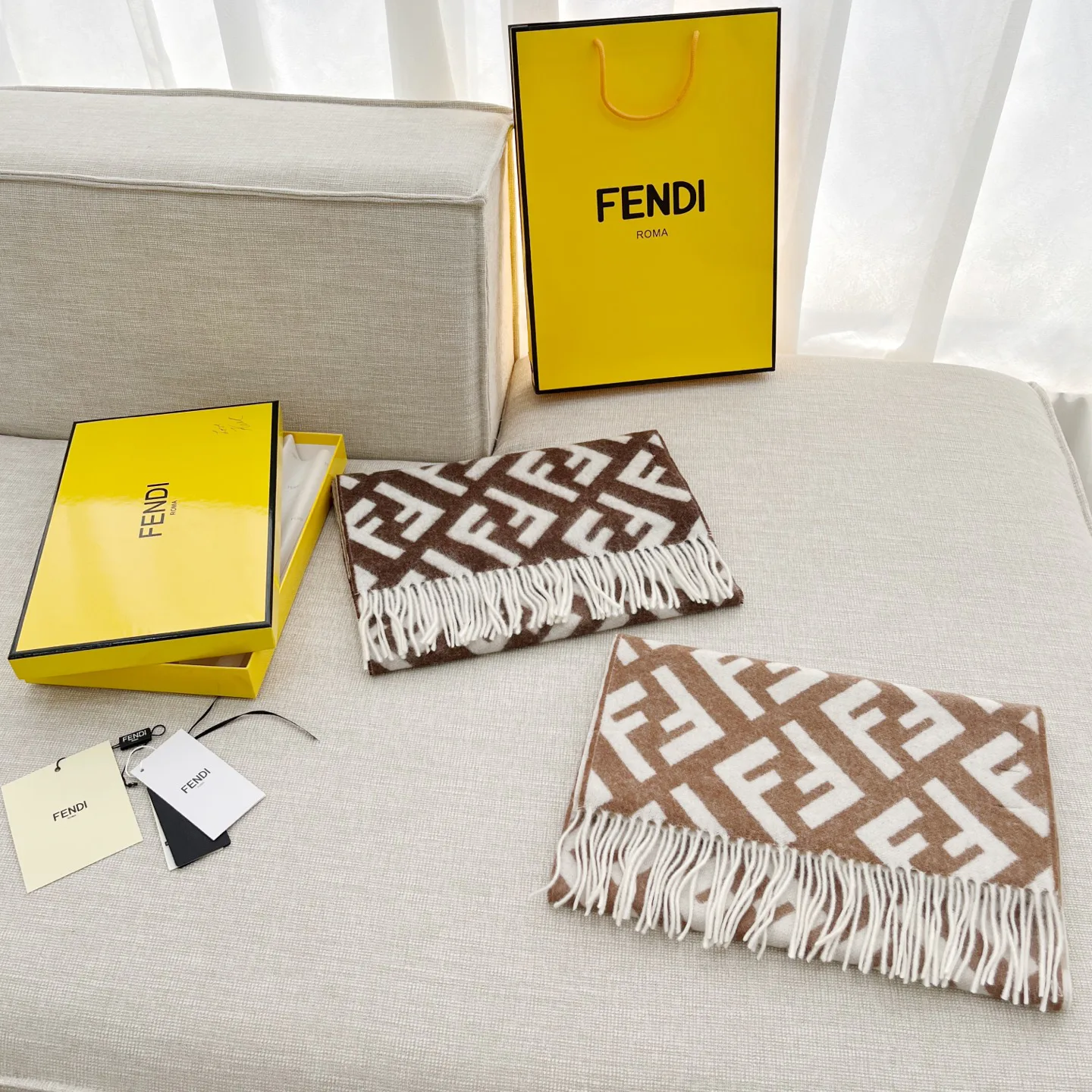 Шарфы Fendi 497694