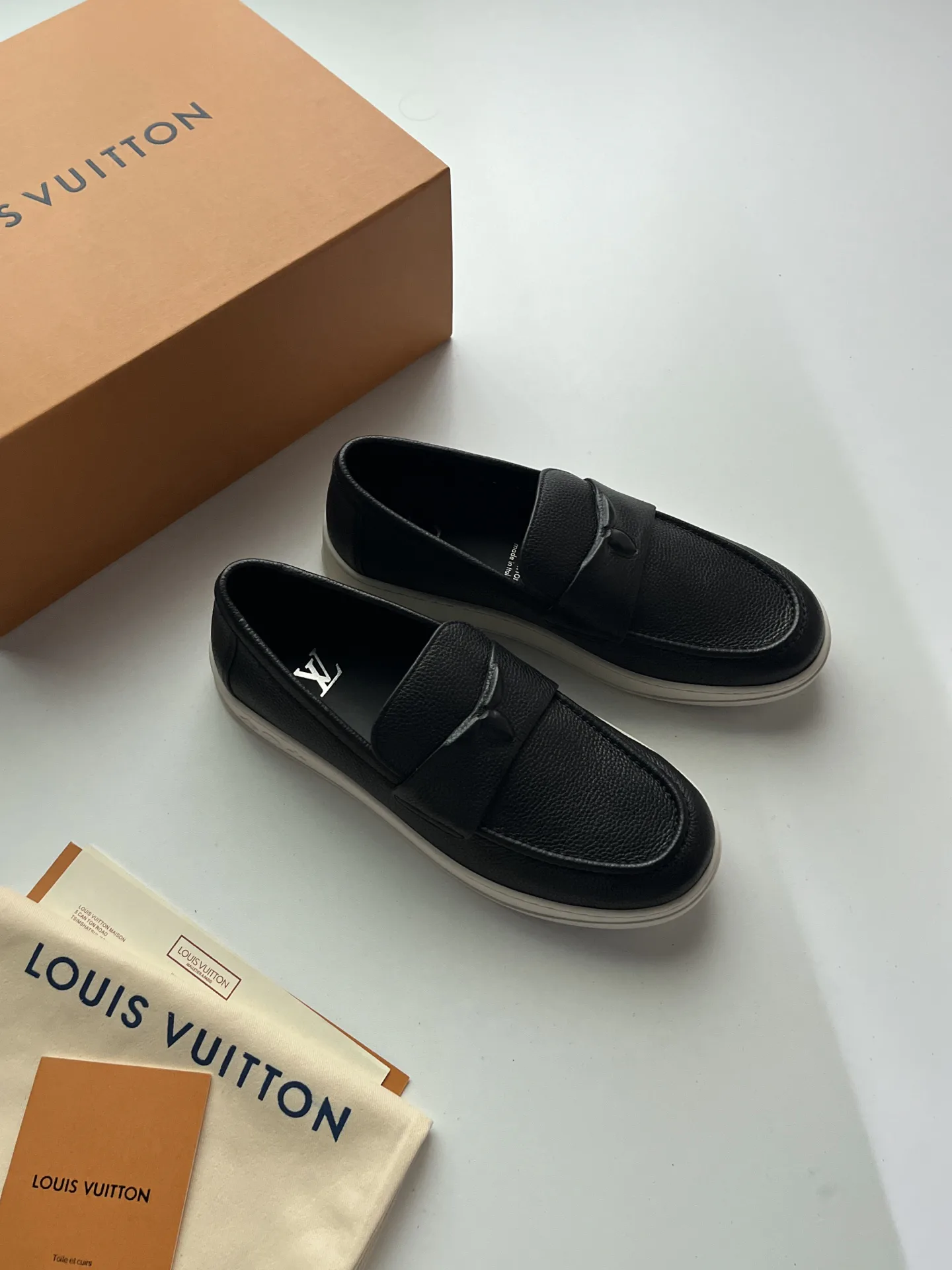Лоферы И Туфли Мужские Louis Vuitton 17954808