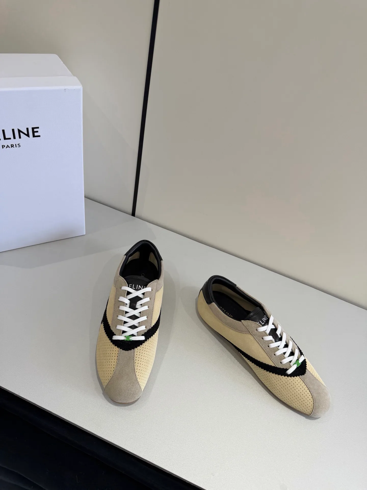 Кроссовки Женские Celine 17977146