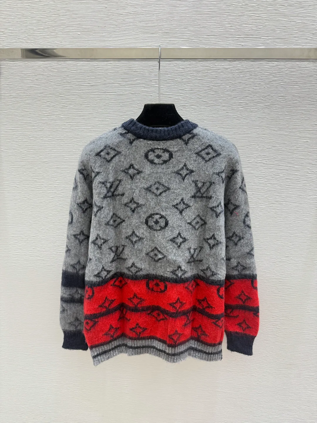 Джемперы И Свитеры Женские Louis Vuitton 18827094