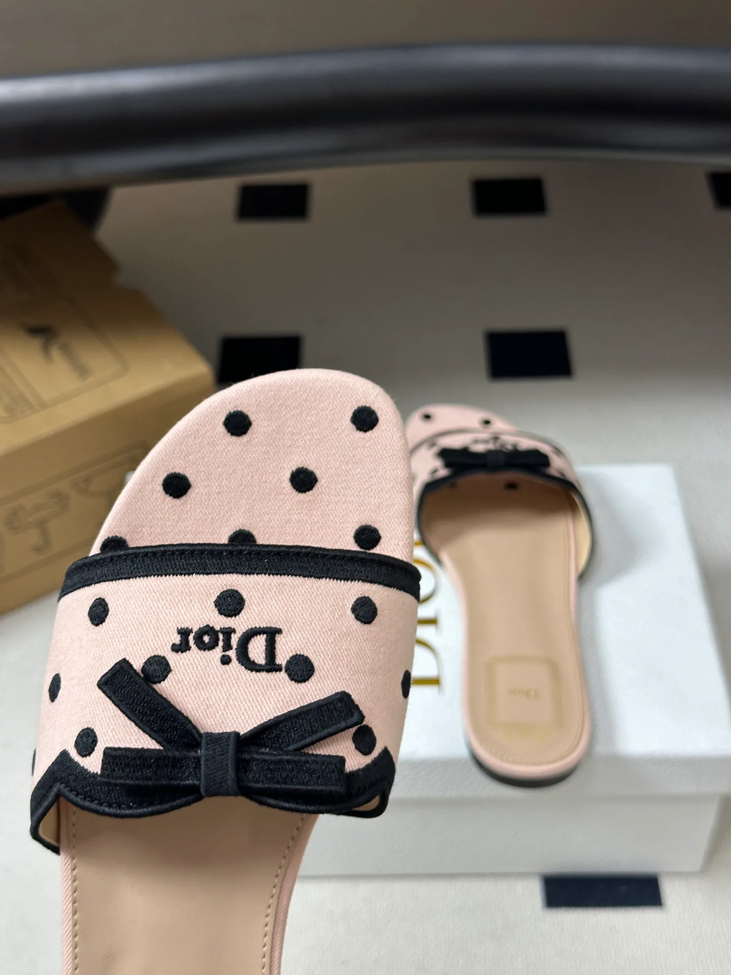 Шлепанцы Женские Christian Dior 18049493