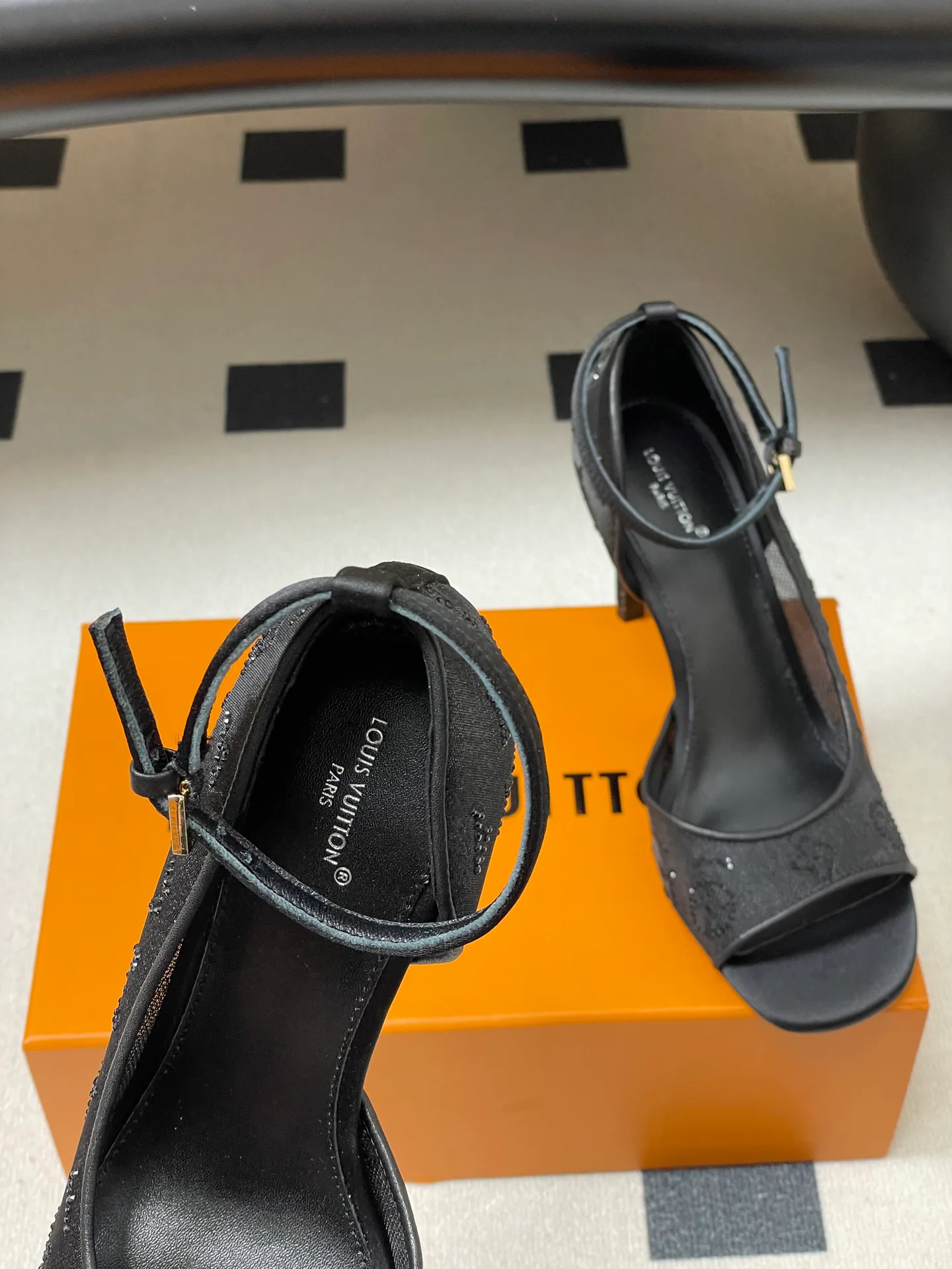 Туфли Женские Louis Vuitton 2597145