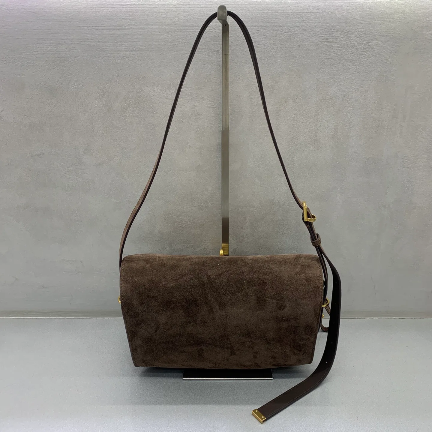 Классические Сумки Женские Balenciaga 18136199